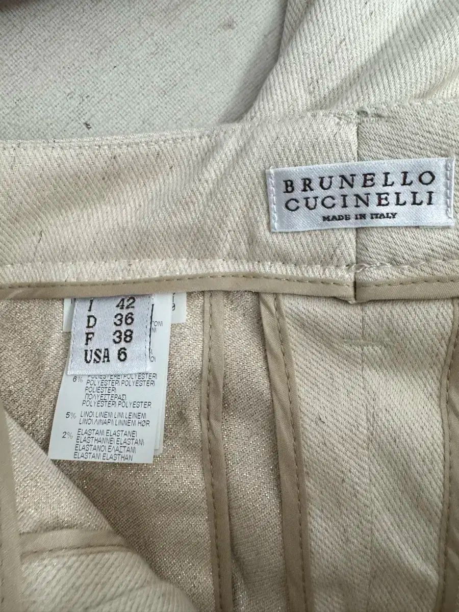 極美品ブルネロクチネリ　ショートパンツ　モニーレ　42 XL グレー　ジャージー 極美品ブルネロクチネリ ショートパンツ モニーレ 42 XL グレー