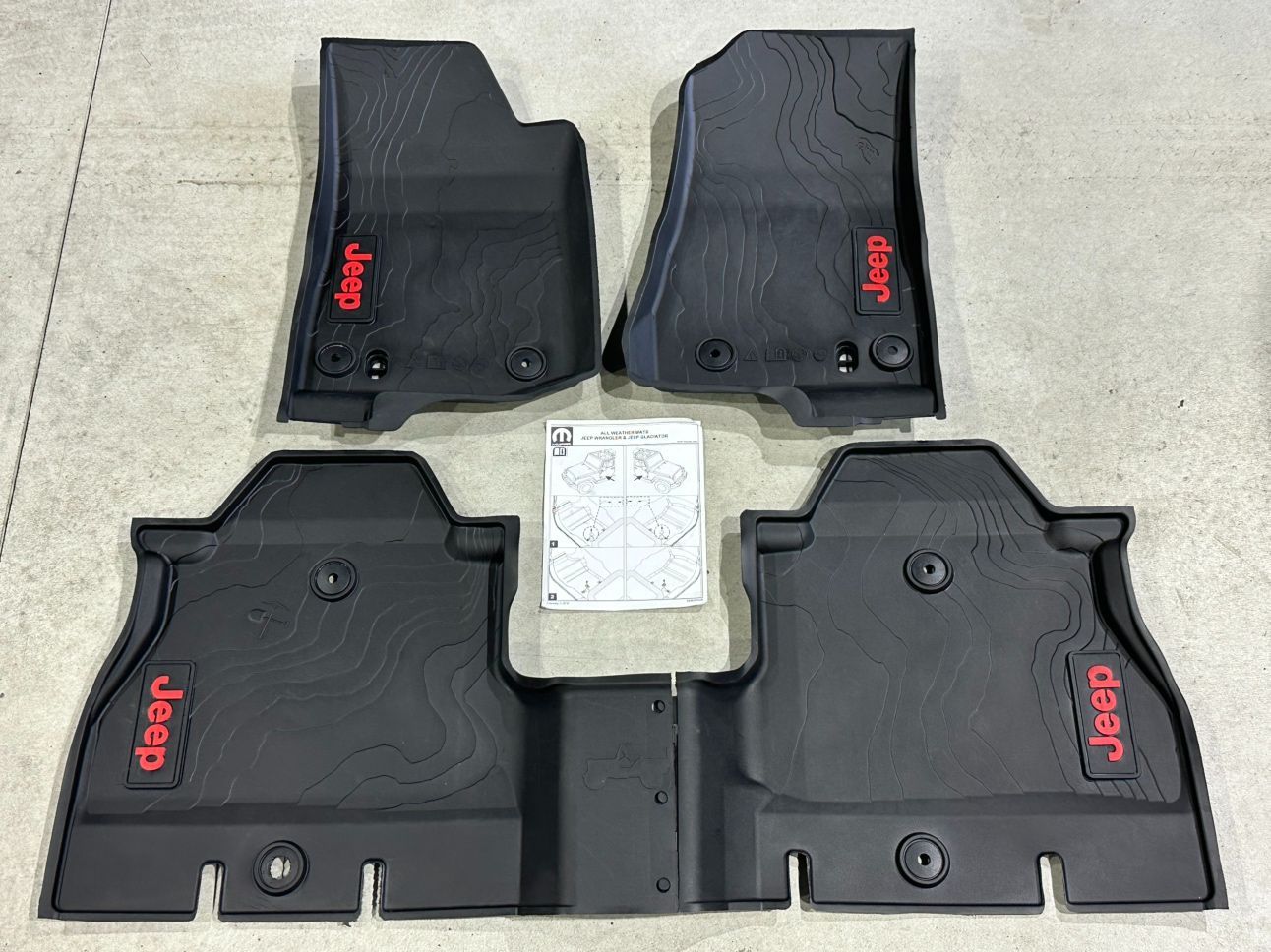 クライスラー JEEP ジープ 純正品 OEM ラングラー アンリミテッド JL 18年～ オールウェザー フロアマット 4枚セット 82215203AE ラバータイプ 品 ⑲