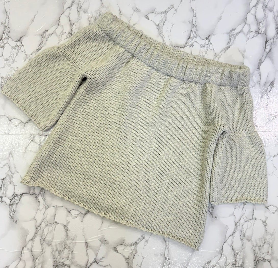 MIUMIU ミュウミュウ オフショルダー ざっくり編み ニット トップス