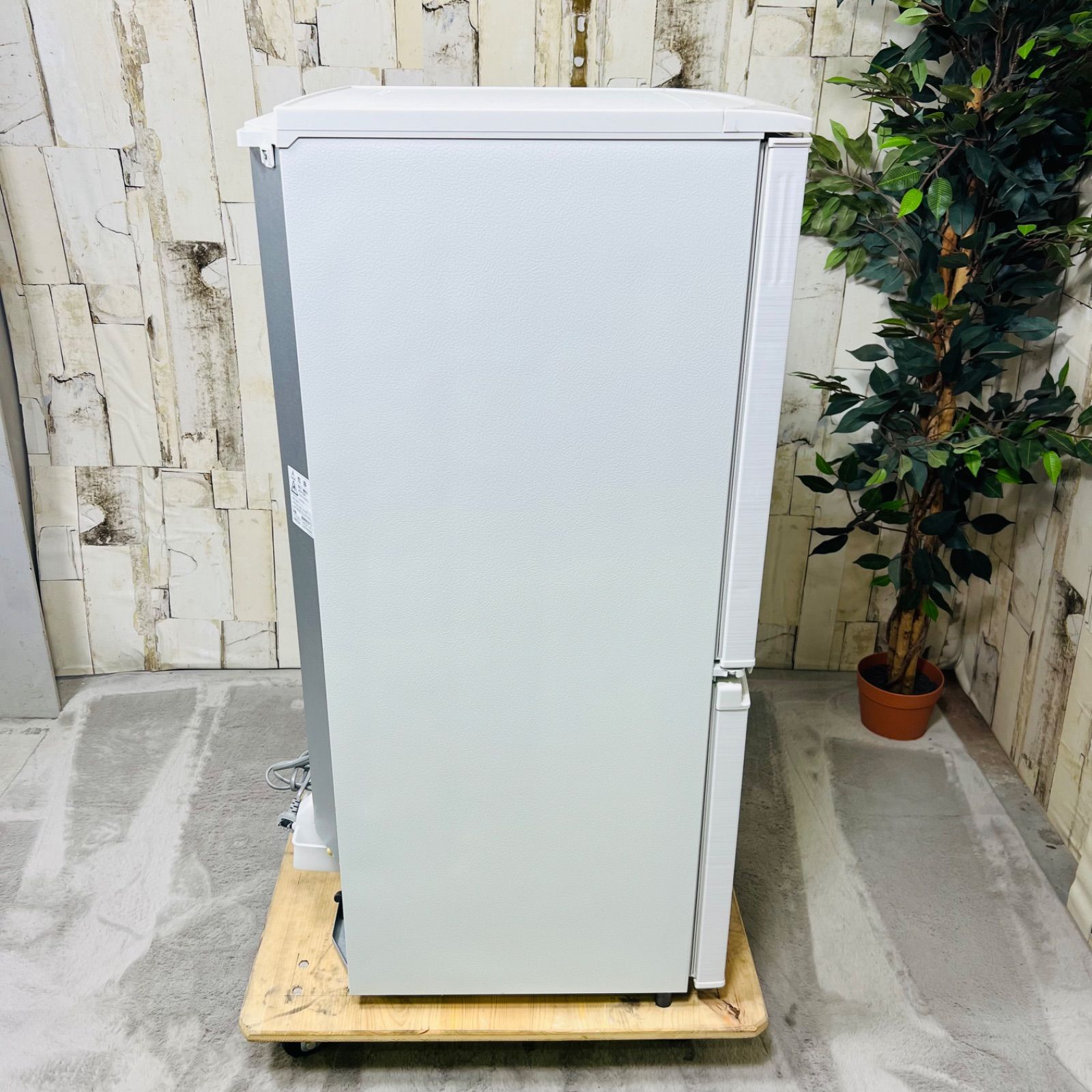 2020年製】SHARP シャープ ストア SJ-D14F-W ノンフロン冷凍冷蔵庫