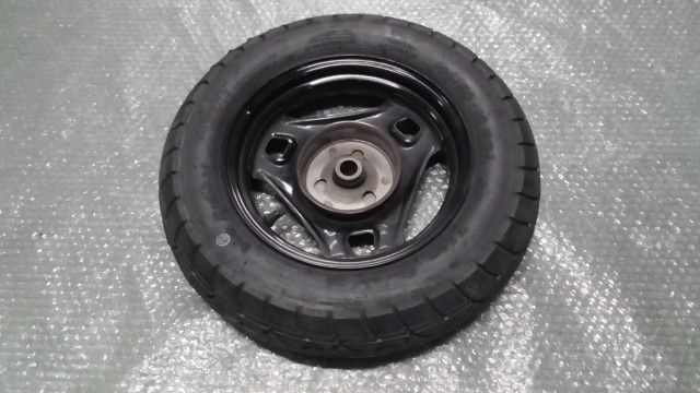 アドレスV125 CF4EA の リアホイール 新品タイヤ付き