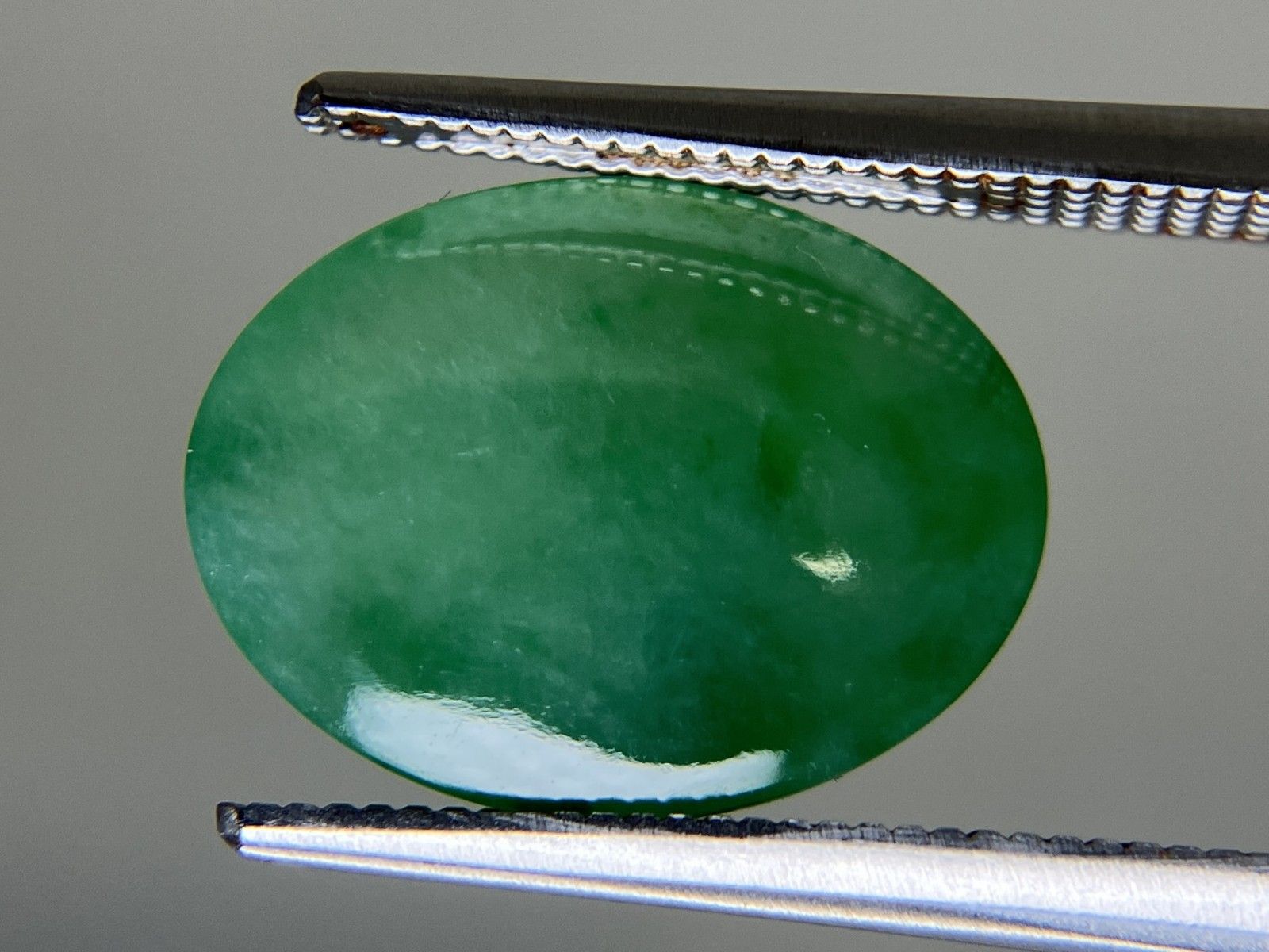 ヒスイ 翡翠 天然 6.505ct 宝石ソーティング付き 13.9㎜×10.8