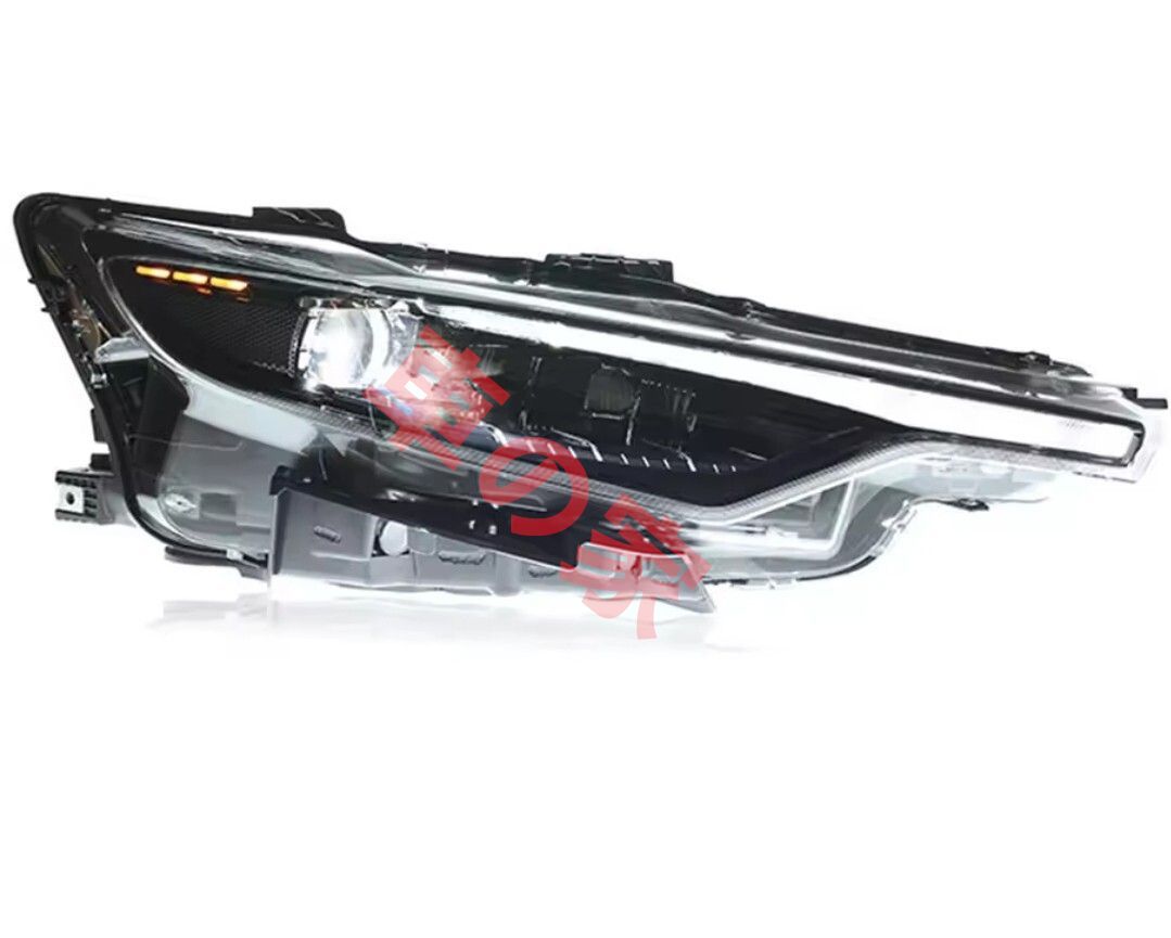 マセラティレヴァンテ純正、テールランプ 左右 マセラティレヴァンテ純正、テールランプ 左右 マセラティレヴァンテ