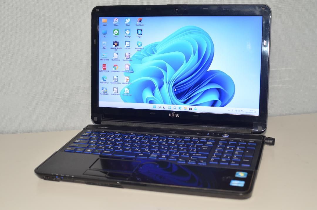 中古良品 富士通 LIFEBOOK AH56/G Win11 SSD512GB - メルカリ