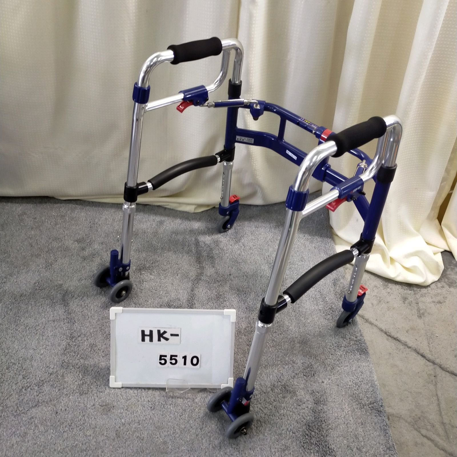 ユーバ産業 ニュースライドフィットスタンダード 3インチキャスター P歩行器 非課税】歩行器 ニュースライドフィットEX スタンダード 前輪