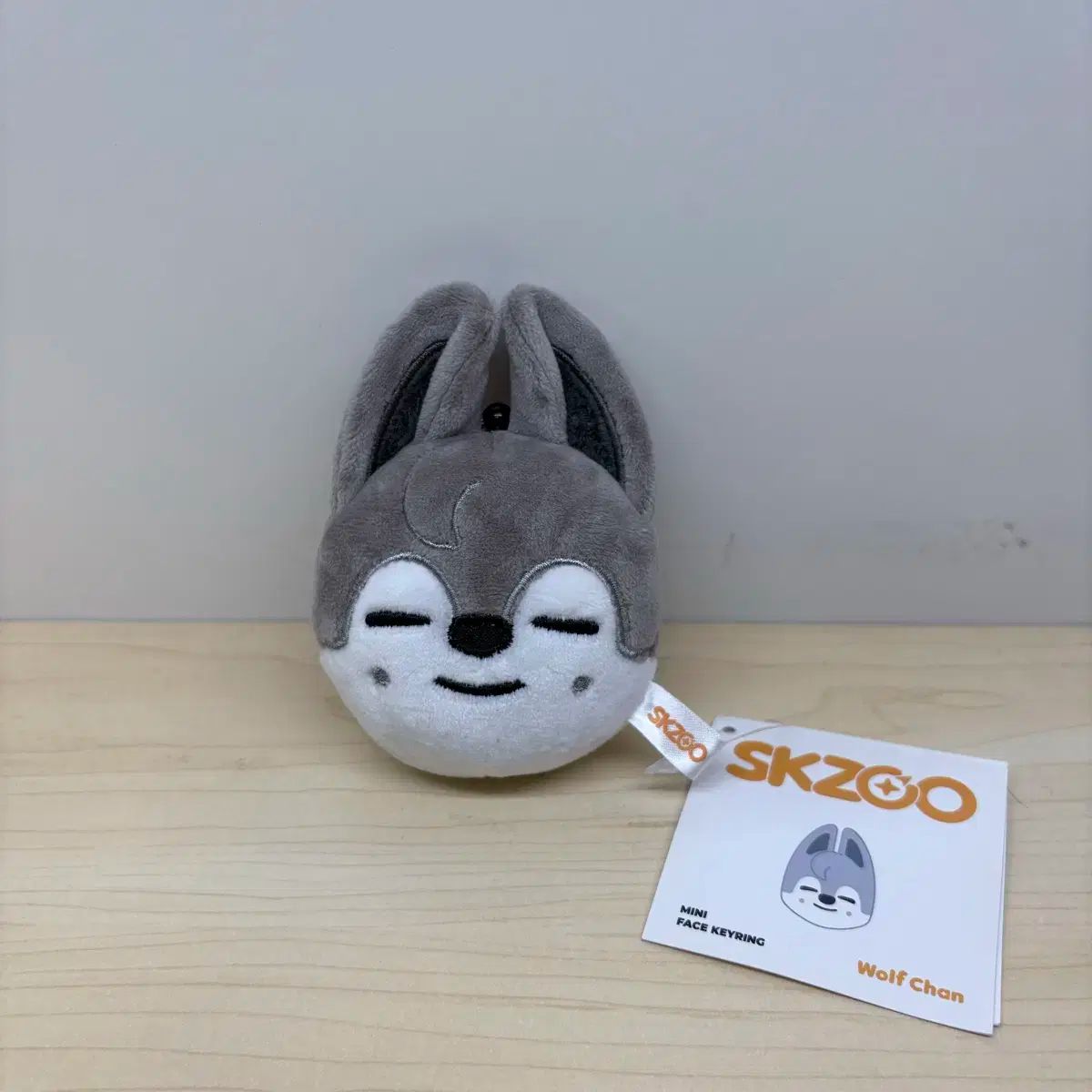 SKZOO　キーリング　ウルフチャン Dominate Seoul - SKZOO - Magnet Plush Keyring Baby Ver