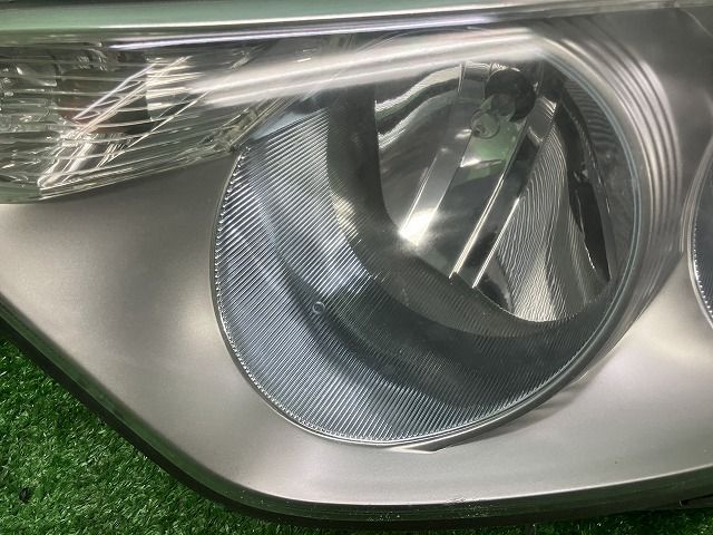トヨタ AHR20W エスティマハイブリッド 前期 ヘッドライト左右 HID 28