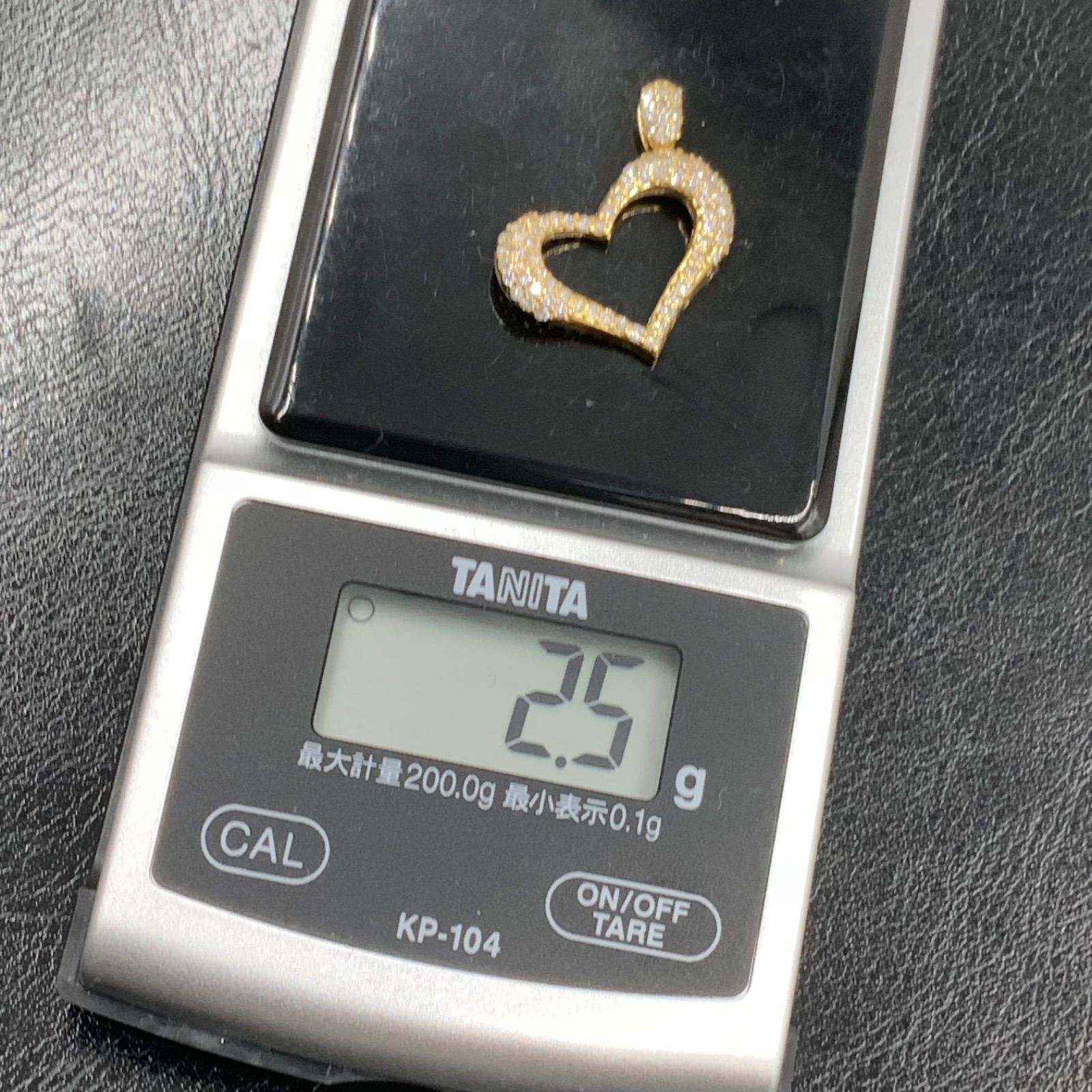 K18 18金 ハートペンダント ダイヤペンダント 2.5g ダイヤ 0.74ct 
