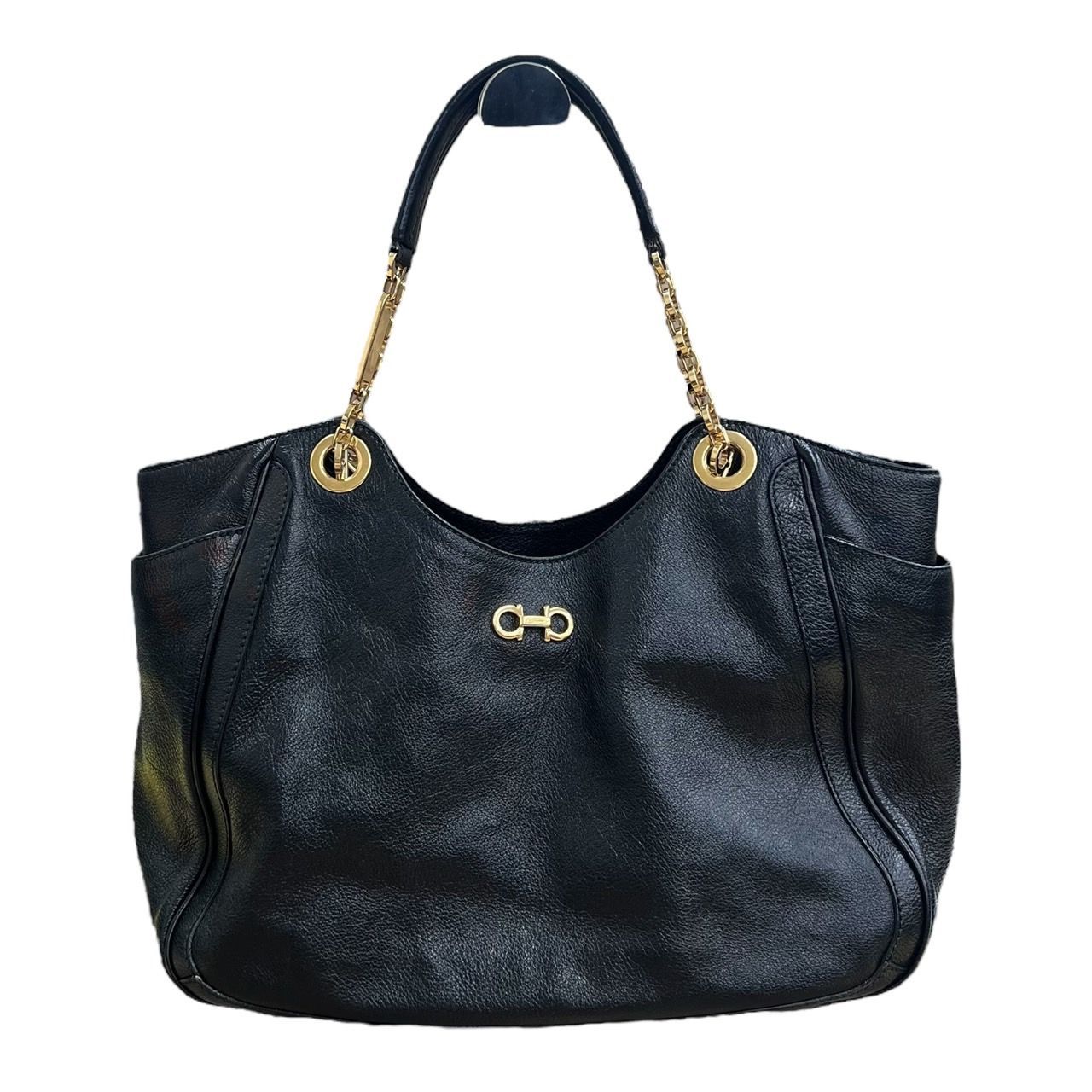 Salvatore Ferragamo ブラック ハンドバッグ　黒　フェラガモ Salvatore Ferragamo サルヴァトーレ フェラガモ ガンチーニ