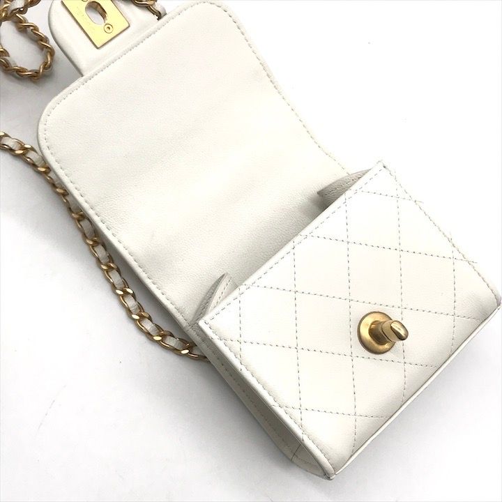 超美品 CHANEL シャネル ミニミニ マトラッセ レザー チェーン パール
