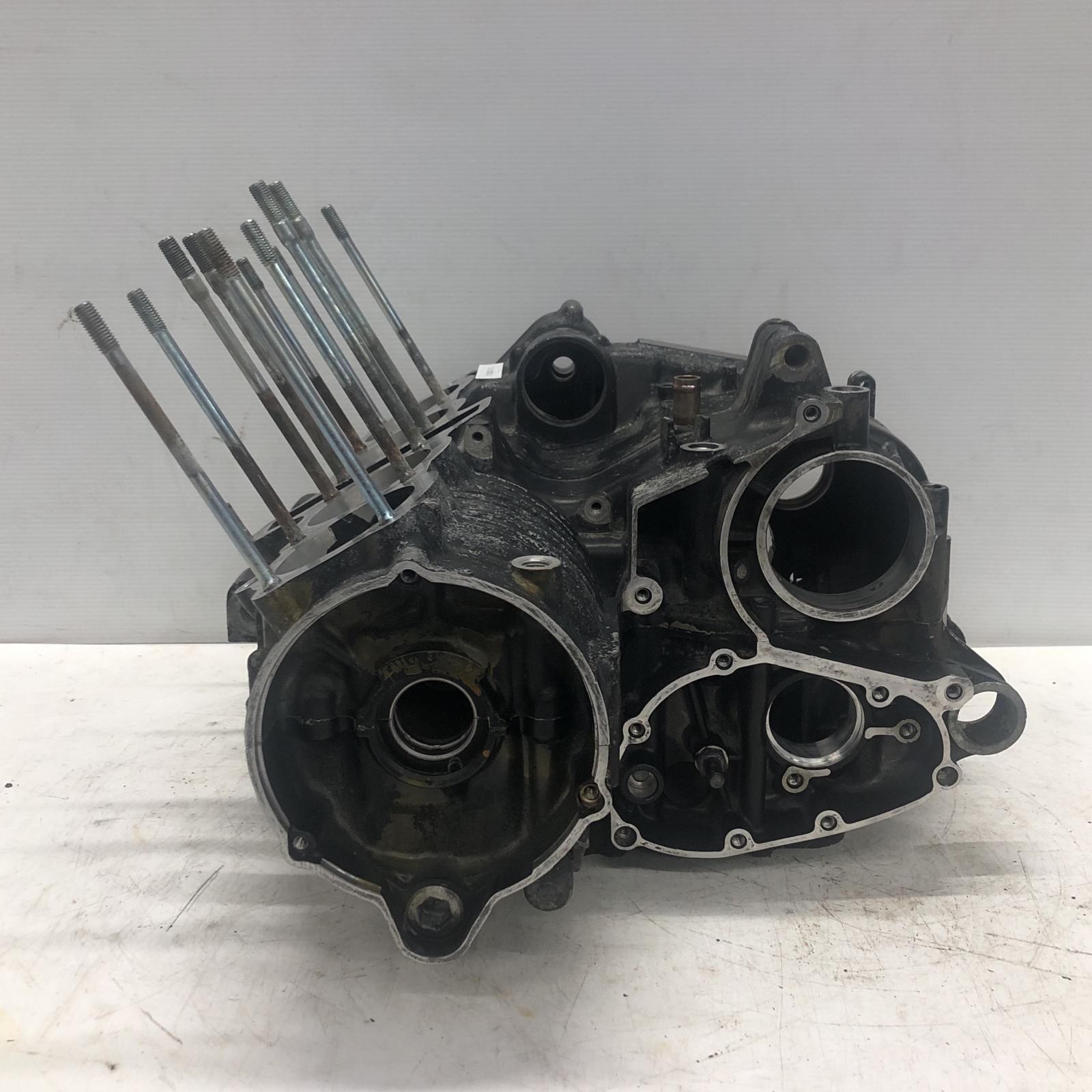 HONDA CBR400F クランクケース上下 ホンダHONDA CBR400F クランク