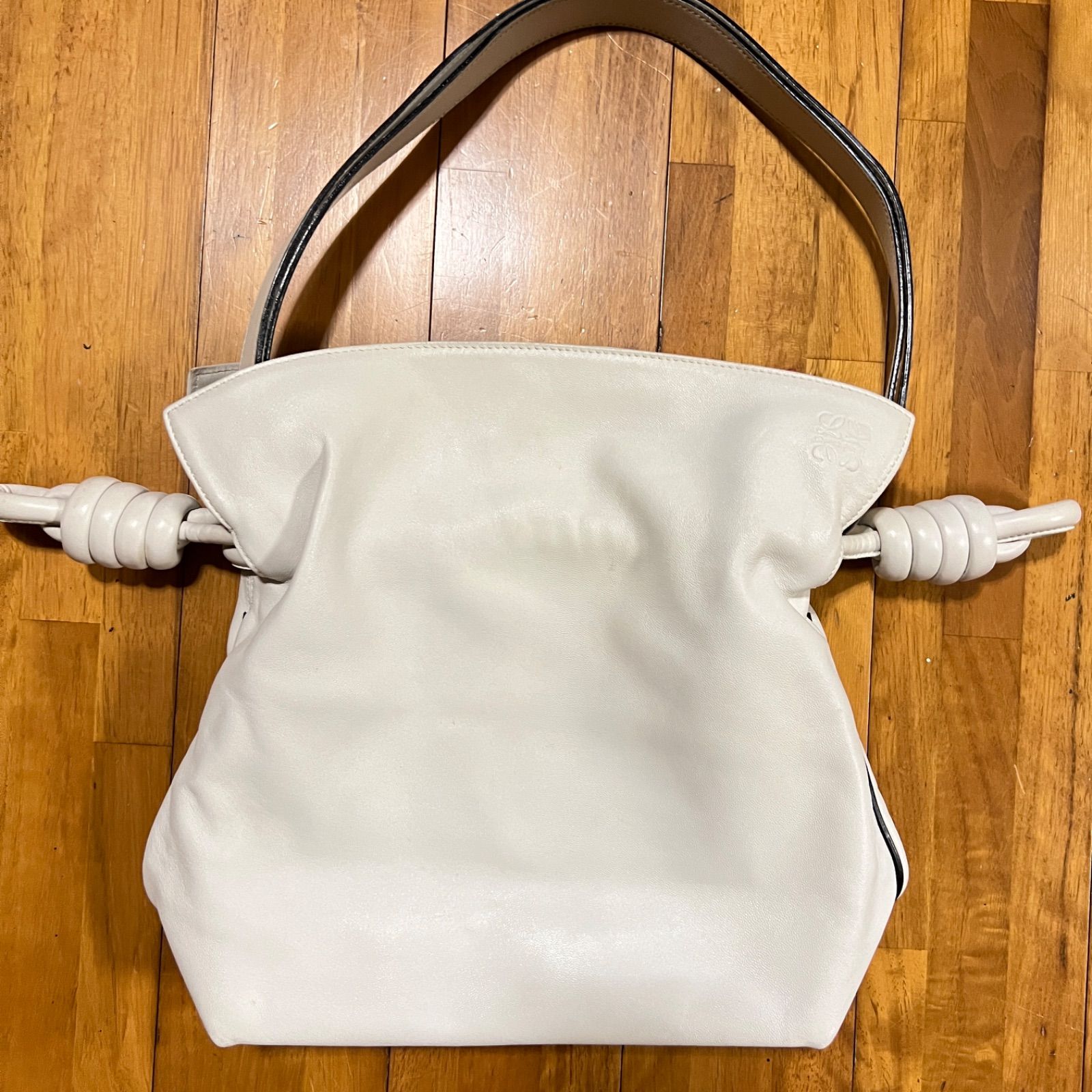 LOEWE ロエベ フラメンコ ショルダーバッグ 巾着 ナッパレザー 
