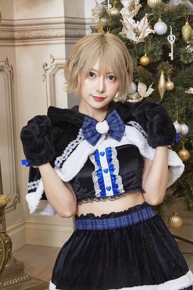 篠崎こころ×ファンメイド サンタ