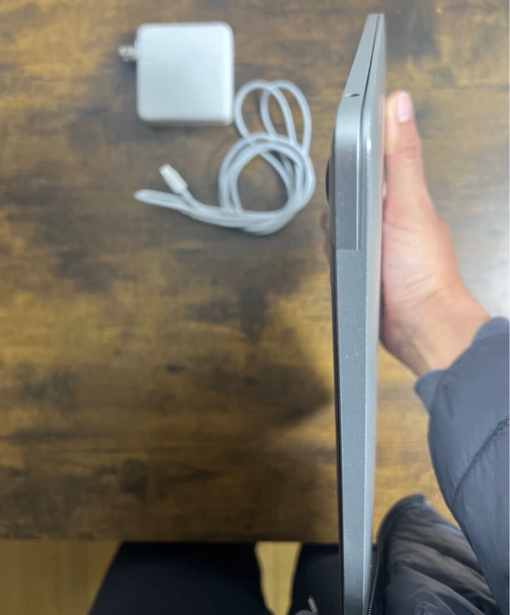 美品］Apple MacBook pro 13inch 2017/Core i7 2.5GHz/512GB/16GB