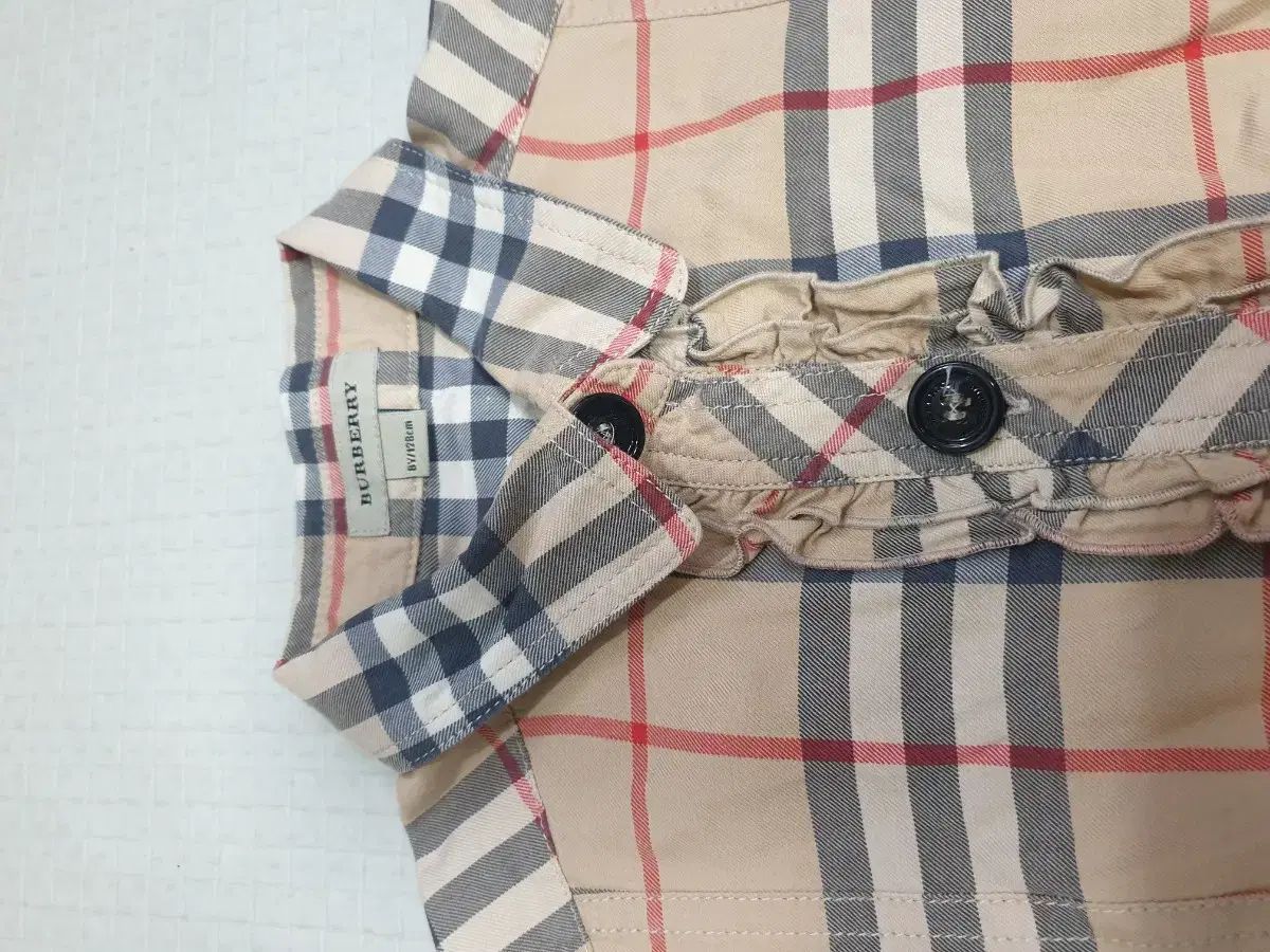 BURBERRY(バーバリー ) キッズ ショップ ワンピース 8y BURBERRY