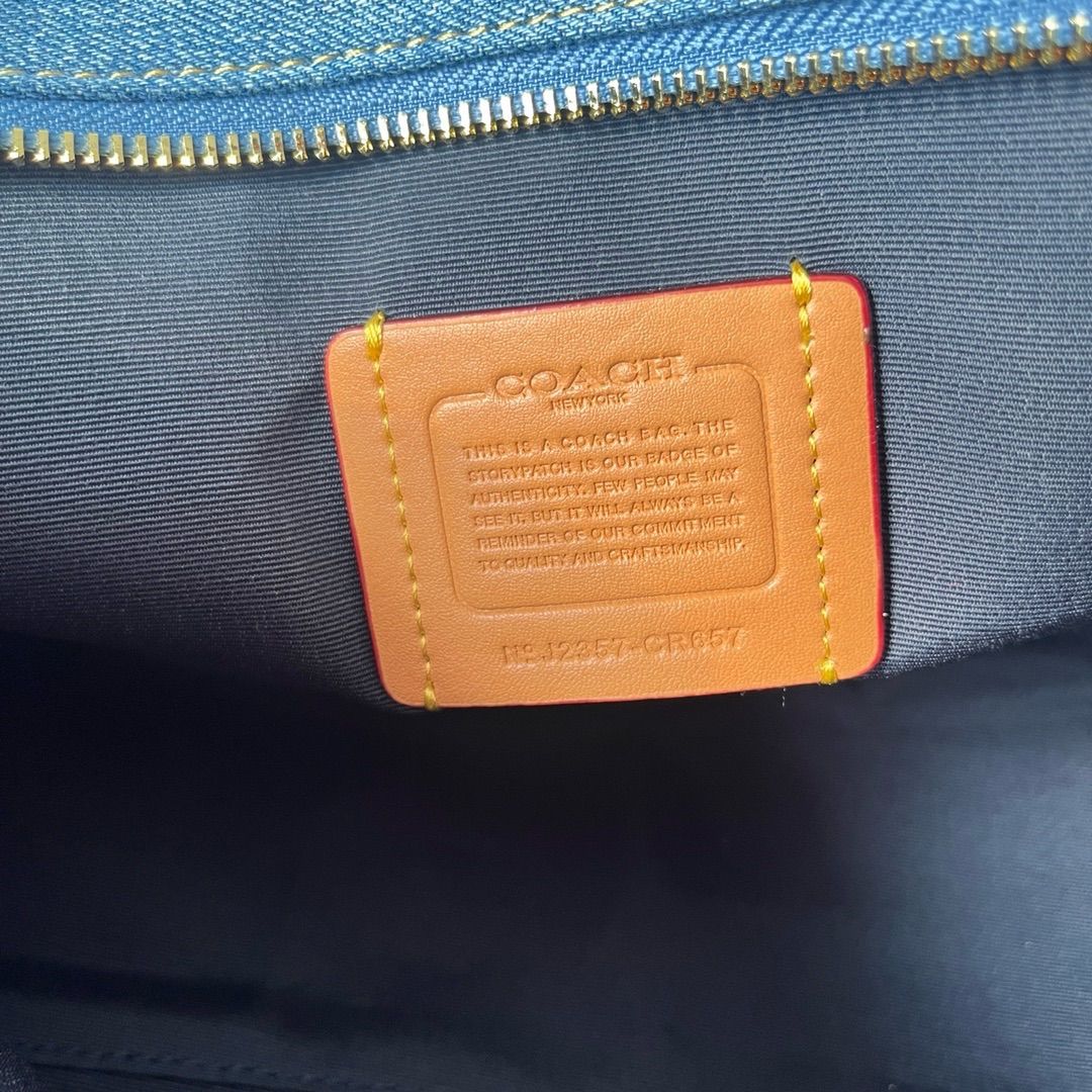 COACH CR657カーゴトート デニム ラージ トートバッグ