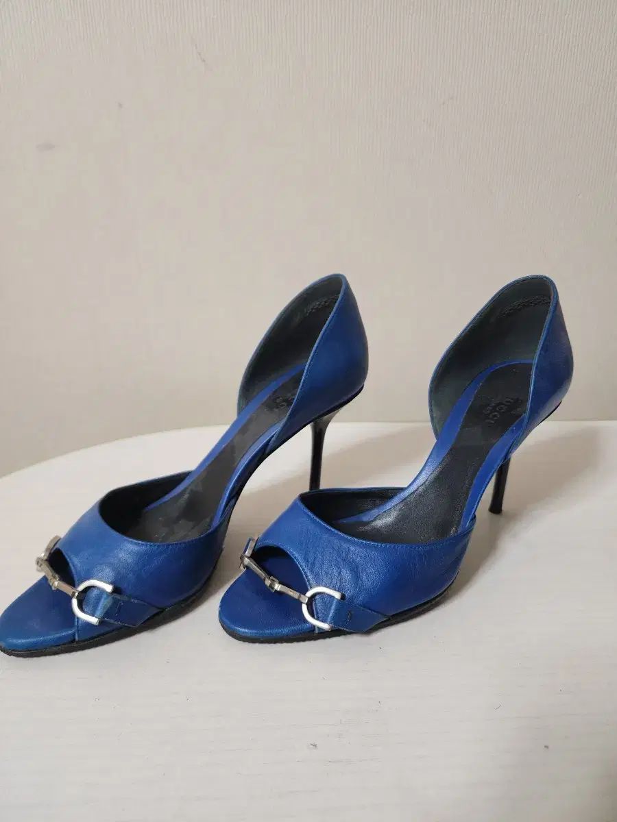  GUCCI グッチ ホースビット パンプス ブルー 36 5 レディース 青 靴 235 スニーカー 靴