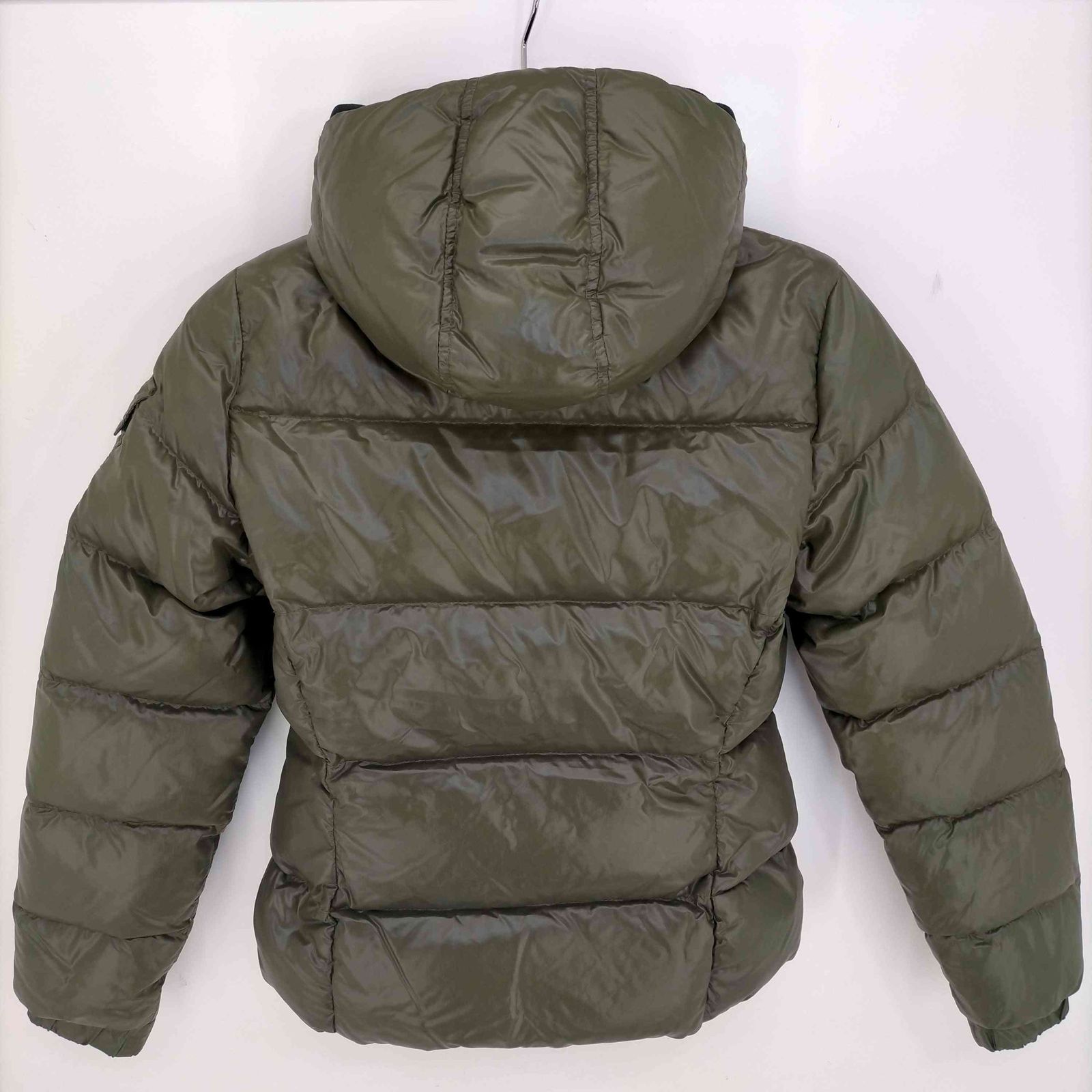 国内正規品♪めちゃ可愛デカワッペン♪MONCLER BADIA キャメル 00