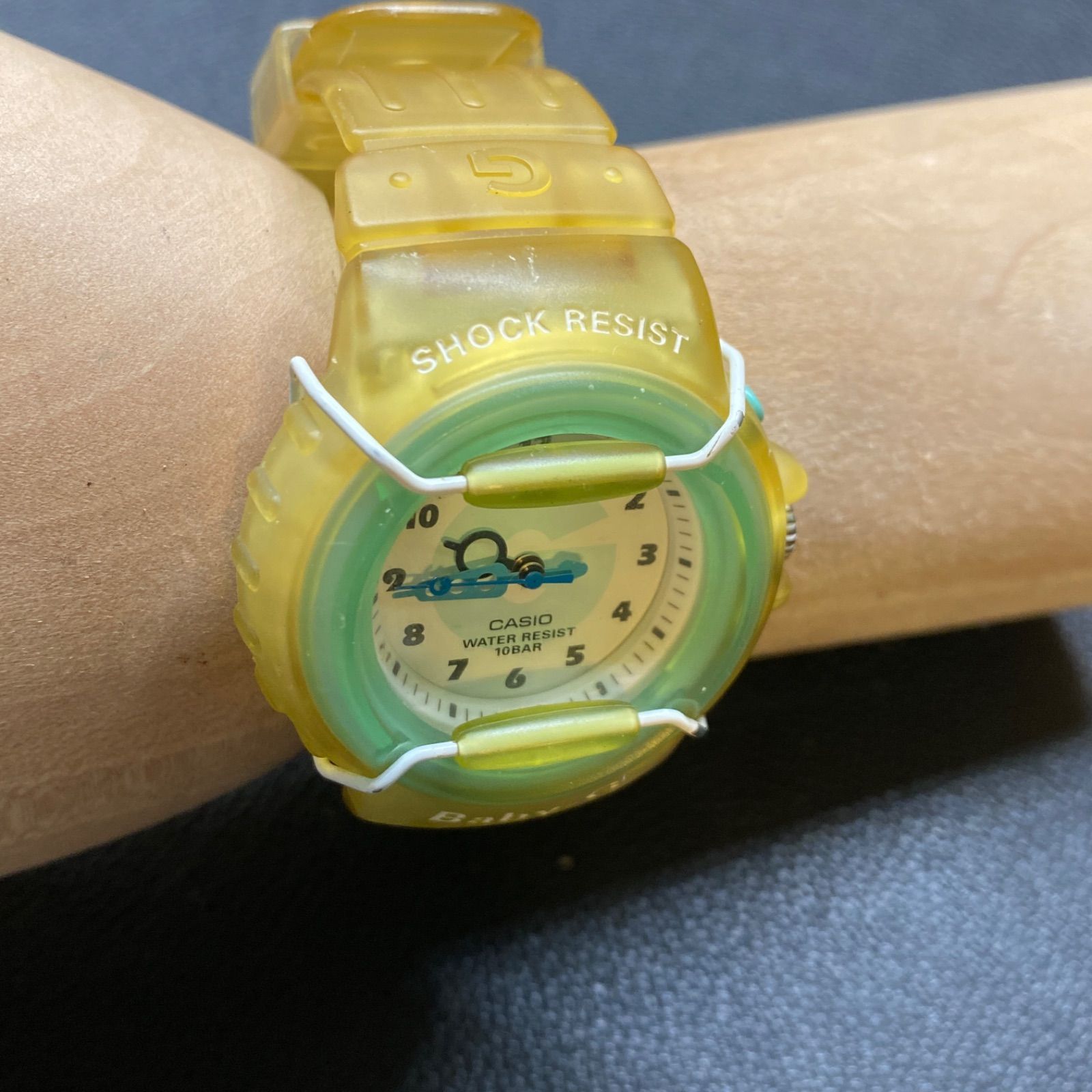新品未使用★ビートルズCASIO アナログシリーズ(B) ブラウン腕時計★送料込 新品未使用☆ビートルズCASIO アナログシリーズ(B) ブラウン
