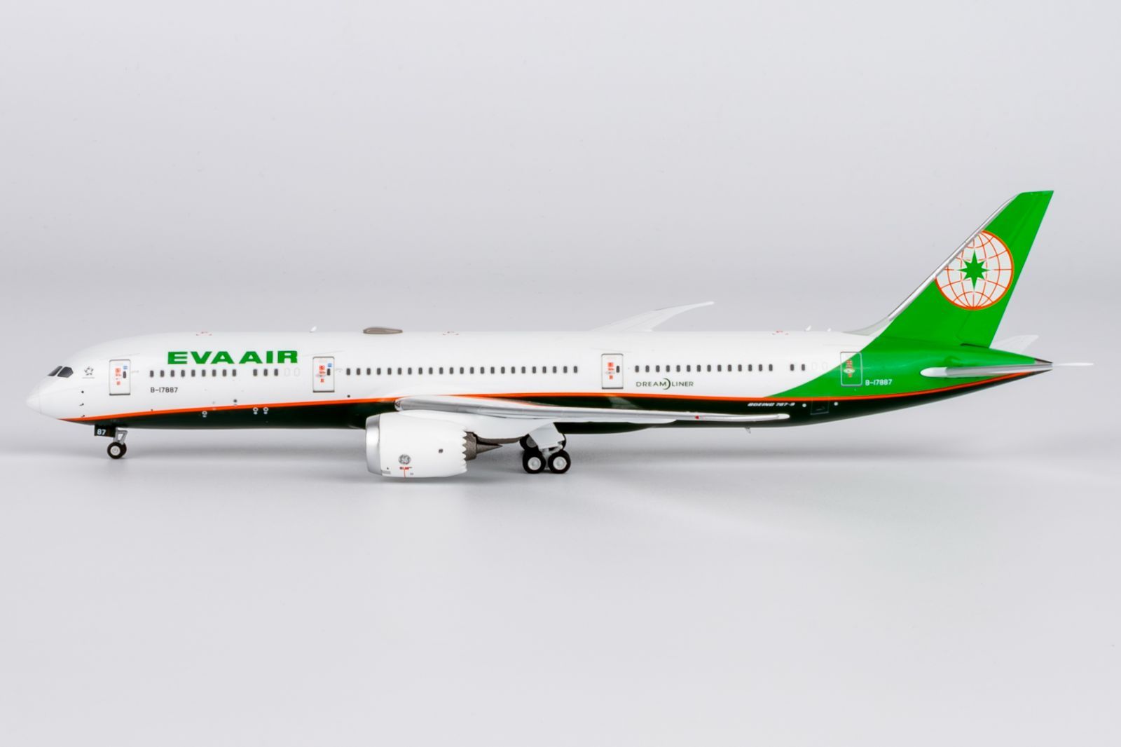 NGmodel エバー航空 787-9 ドリームライナー B-17887 1|400 55141