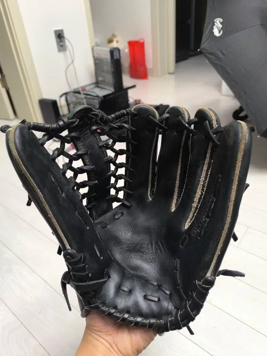 販売