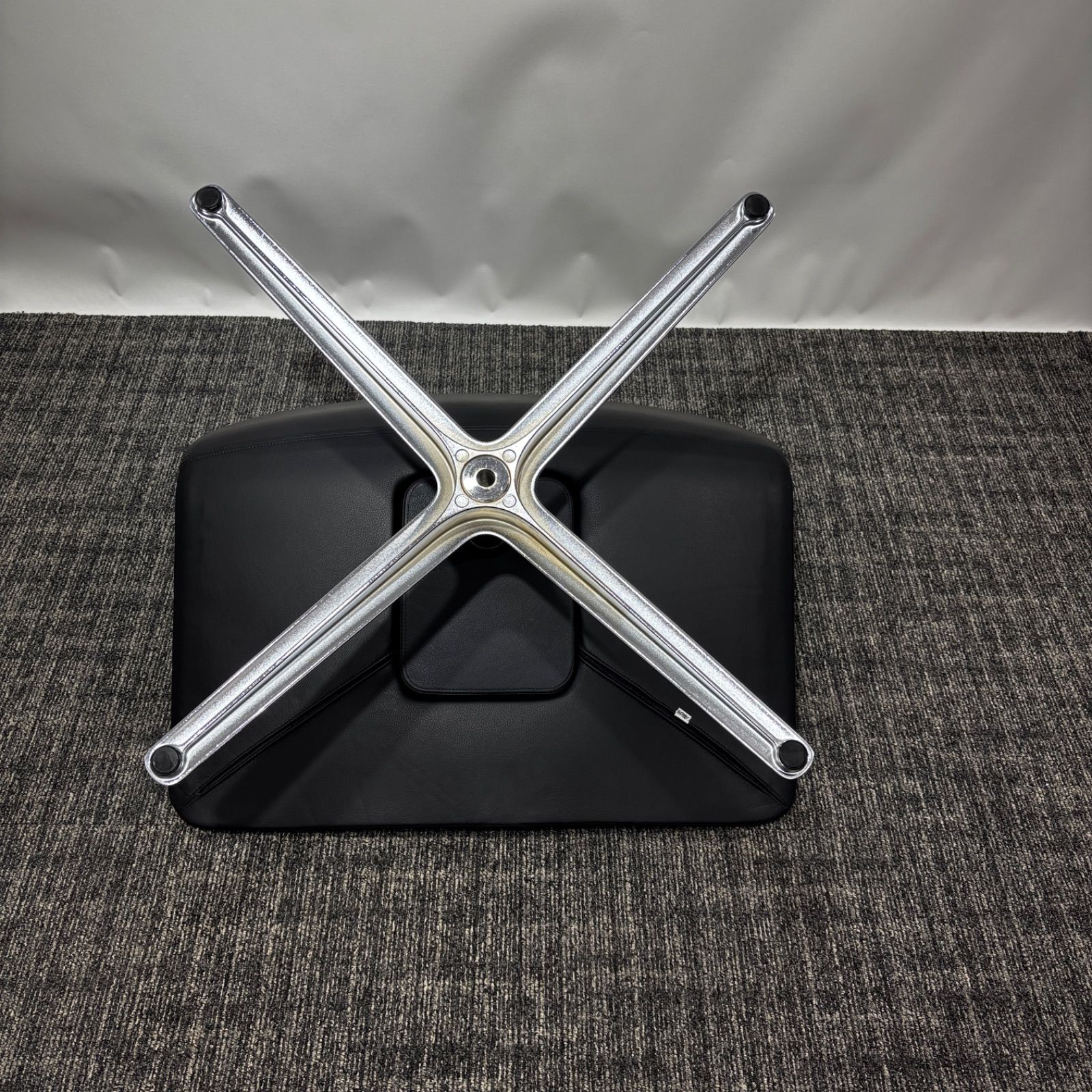 Cassina ixc.（カッシーナ・イクスシー）Alias（アリアス