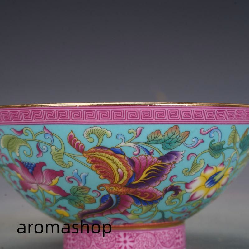 清乾隆磁器 琺瑯彩花碗 景徳鎮 陶磁器装飾品 清乾隆磁器琺瑯彩花卉蝶碗 景徳鎮 陶磁器 装飾品 現代工芸品