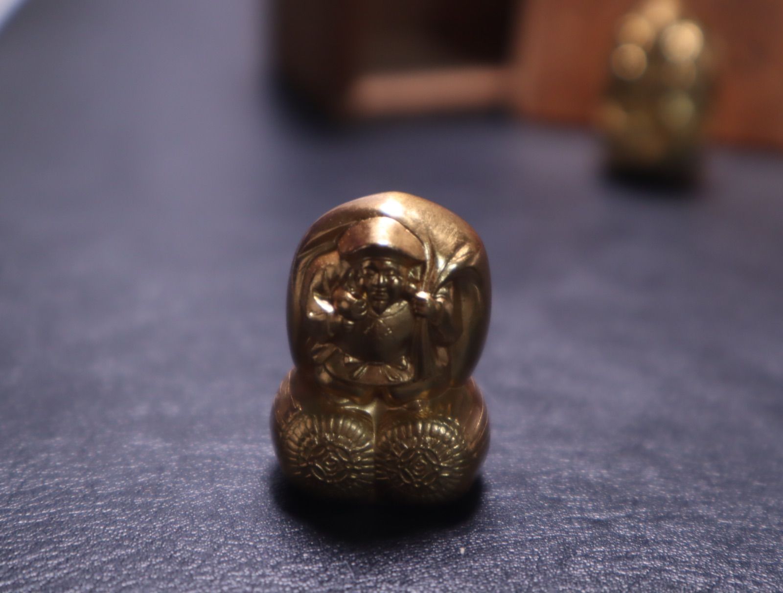 銀製 恵比寿様 大黒様 置物 ケース入り 純銀製 大黒天 置物 ガラスケース入 大黒様 ☆純銀製 大黒天 置物