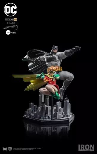 ダークナイト　リターンズ　バットマン　ロビン　スタチュー　フィギュア 中古】フィギュア バットマン＆ロビン デラックス 「バットマン