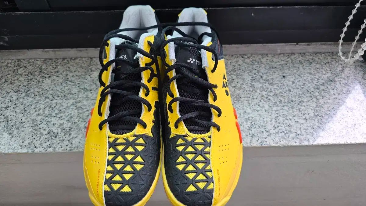 ヨネックス YONEX パワークッション リミテッド 280mm