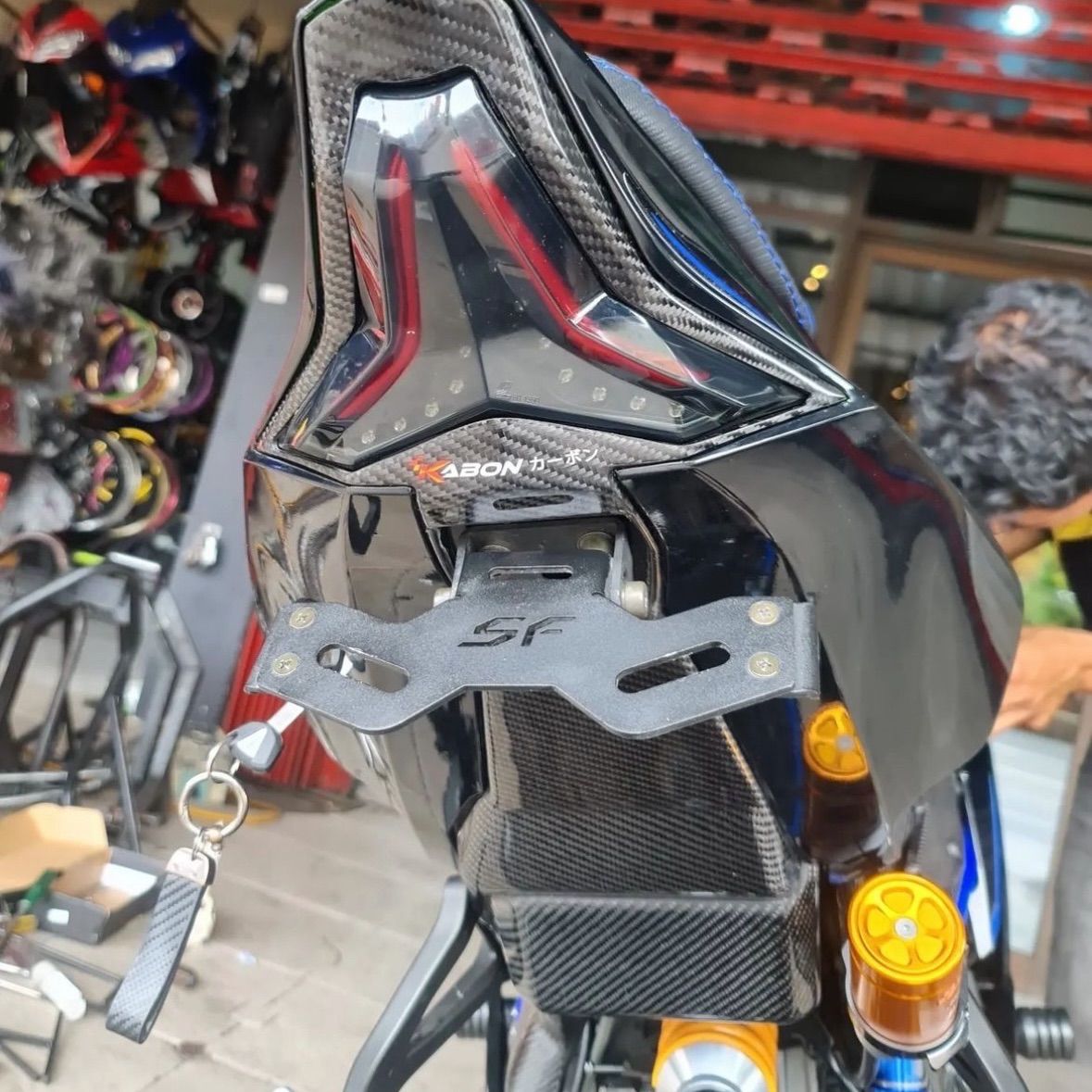 ZX25R カーボンアンダーテール 受注製造 - Mercari