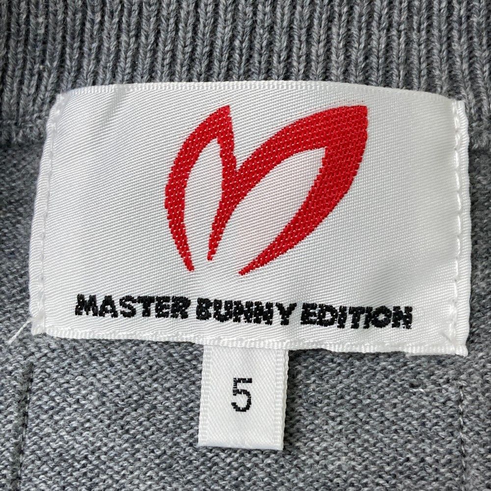 サイズ：5 MASTER BUNNY EDITION マスターバニーエディション  カシミヤ混 ニットセーター ロゴ  ホワイト系 [240101446642] ゴルフウェア メンズ ストスト MASTER BUNNY EDITION マスターバニーエディション カシミヤ混