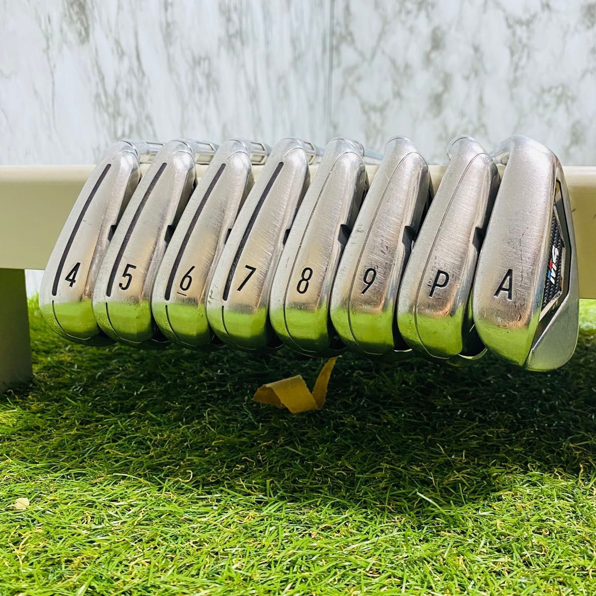 【良品】豪華8本 テーラーメイド M4 メンズアイアンセット スチール S 良品】豪華8本 テーラーメイド M4 メンズアイアンセット