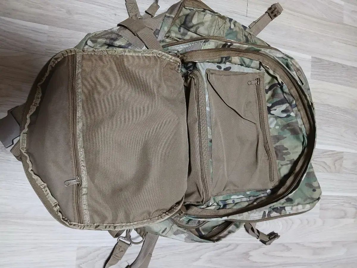 アメリカ SOG マルチカム 戦術 バックパック ミリタリー HRDEVELOPMENT_JP