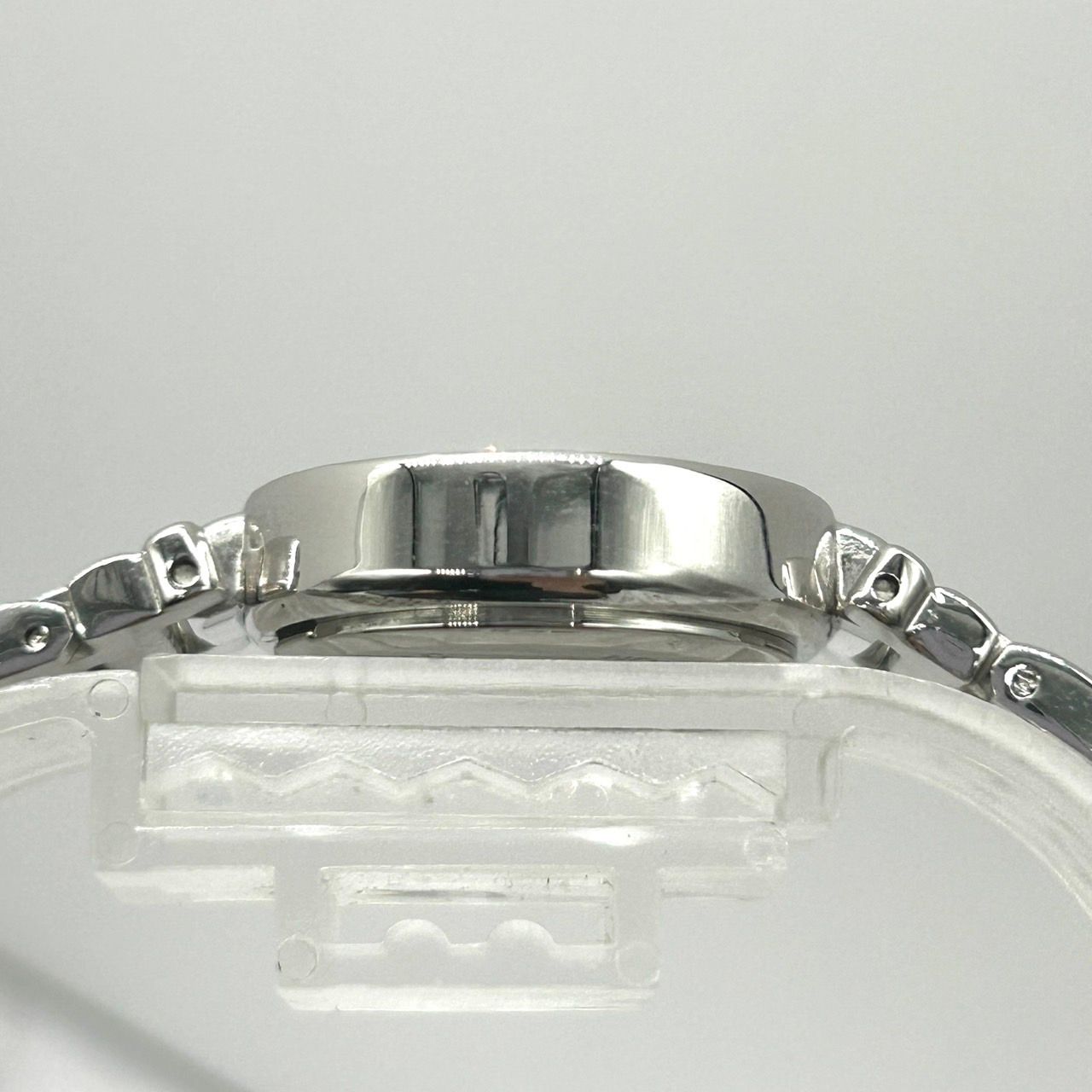 【新品未使用】アイザックバレンチノ IVL-9100-2 レディース 腕時計 楽天市場】【Izac Valentino】【アイザックバレンチノ】 腕時計