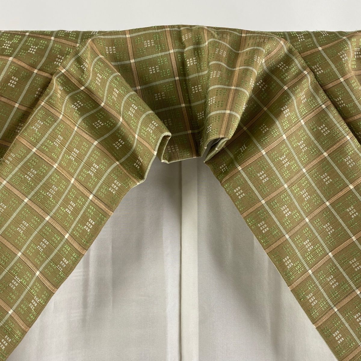 平和屋着物□極上 紅花紬 米沢 新田英行 新田間道 唐