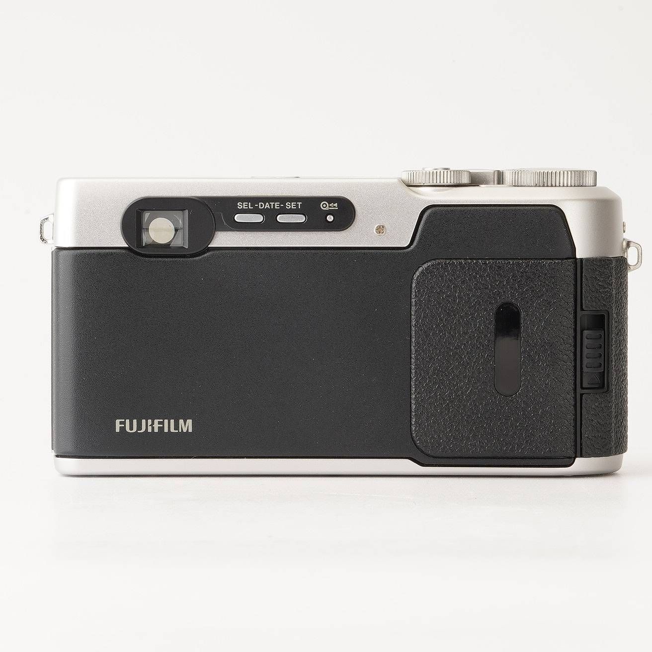 ★美品★ 富士フィルム フィルムカメラ クラッセ ブラック KLASSE 楽天市場】FUJIFILM フジフイルム KLASSE クラッセ 35mm