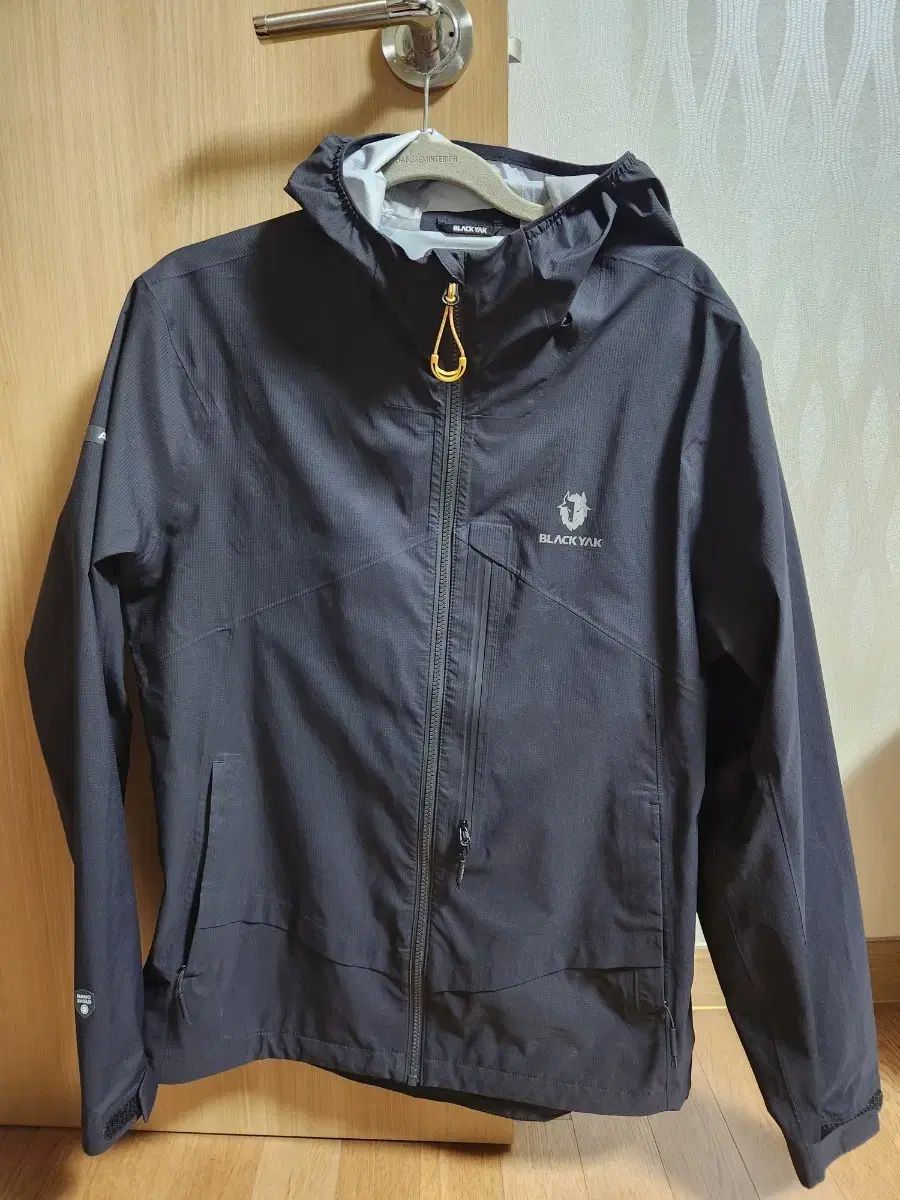 BLACK YAK ブラックヤク マハナ AWC アルファ 3L ジャケット 105