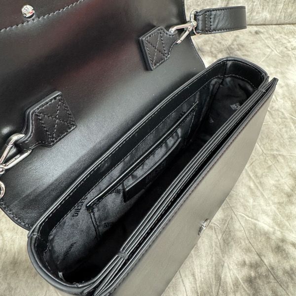 DIESELレザー 黒 バック 未使用】DIESEL/ディーゼル 1DR M /レザー ショルダーバッグ