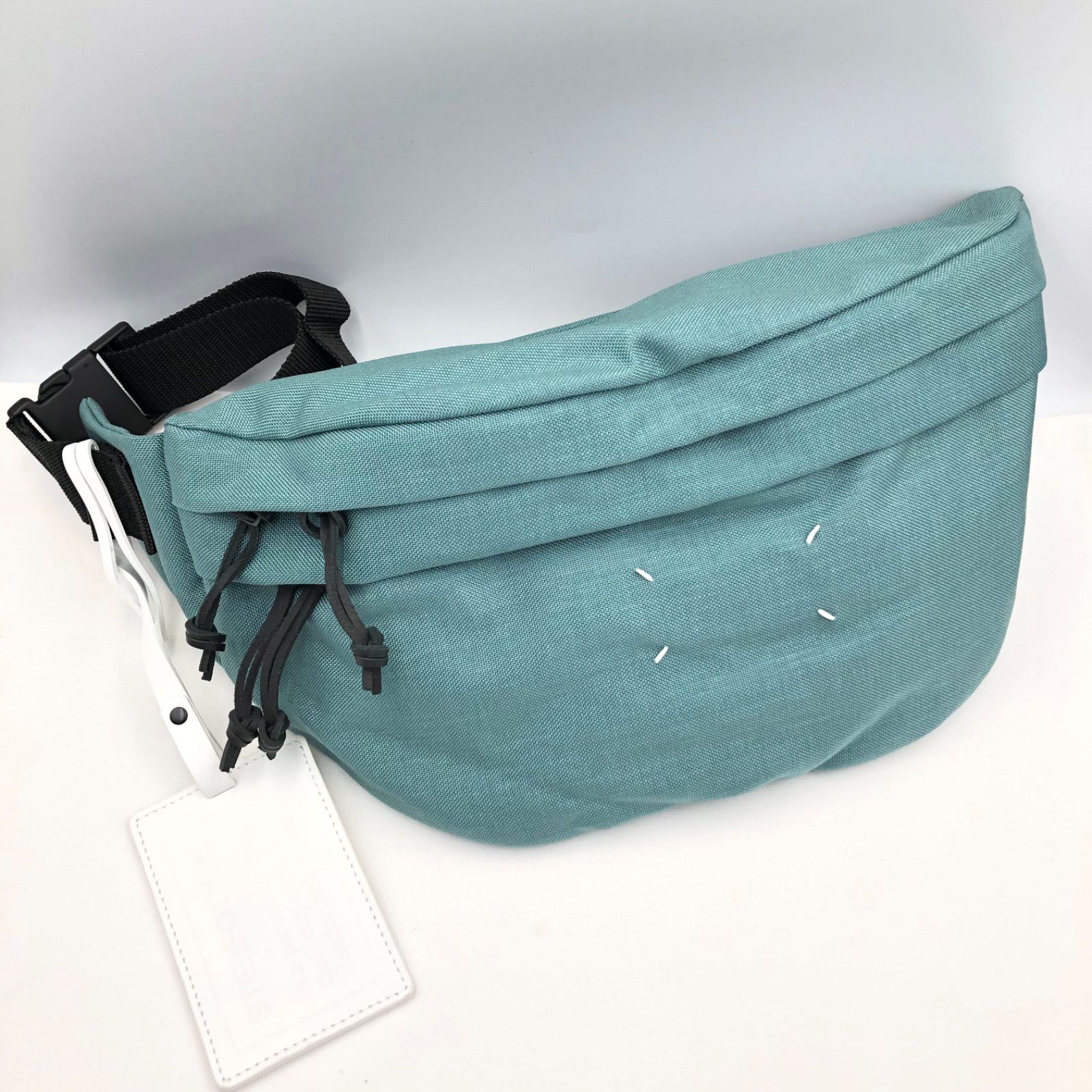 Maison Margiela / 4ステッチ　レザー　バムバック Maison Margiela マルジェラ 4ステッチ レザーバムバッグ 【公式