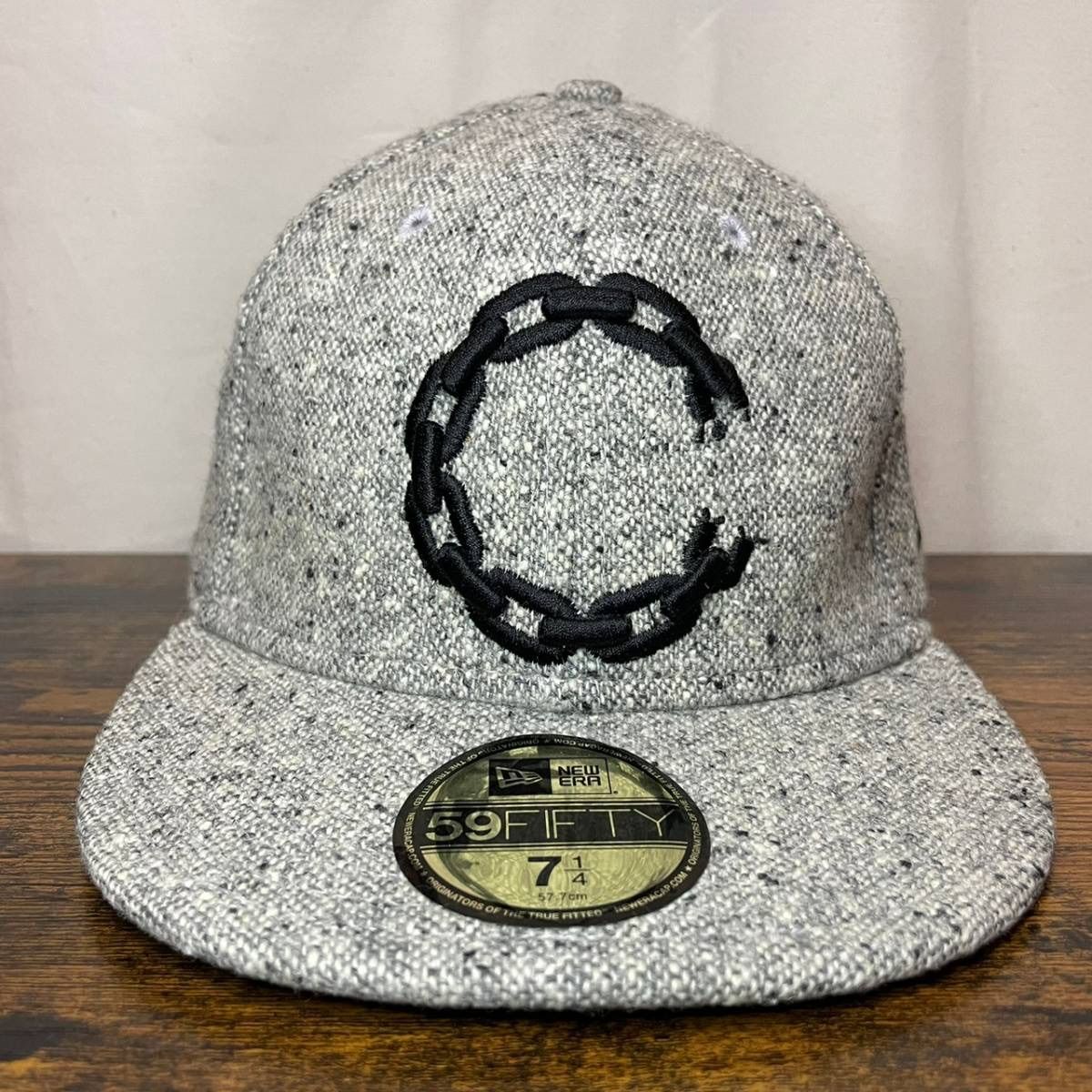 i90 ニューエラ 59fifty CROOKS&CASTLES 希少 2106 i90 ニューエラ 59fifty CROOKS&CASTLES 希少 2106 - メルカリ