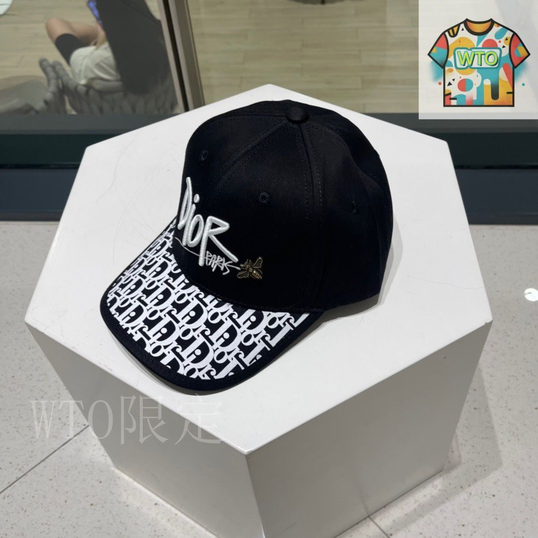 ☆超美品☆送料込　Dior レオパードキャップ 箱付　キャップ 2022新品☆ディオールキャップコピーお洒落使いやすいストリート