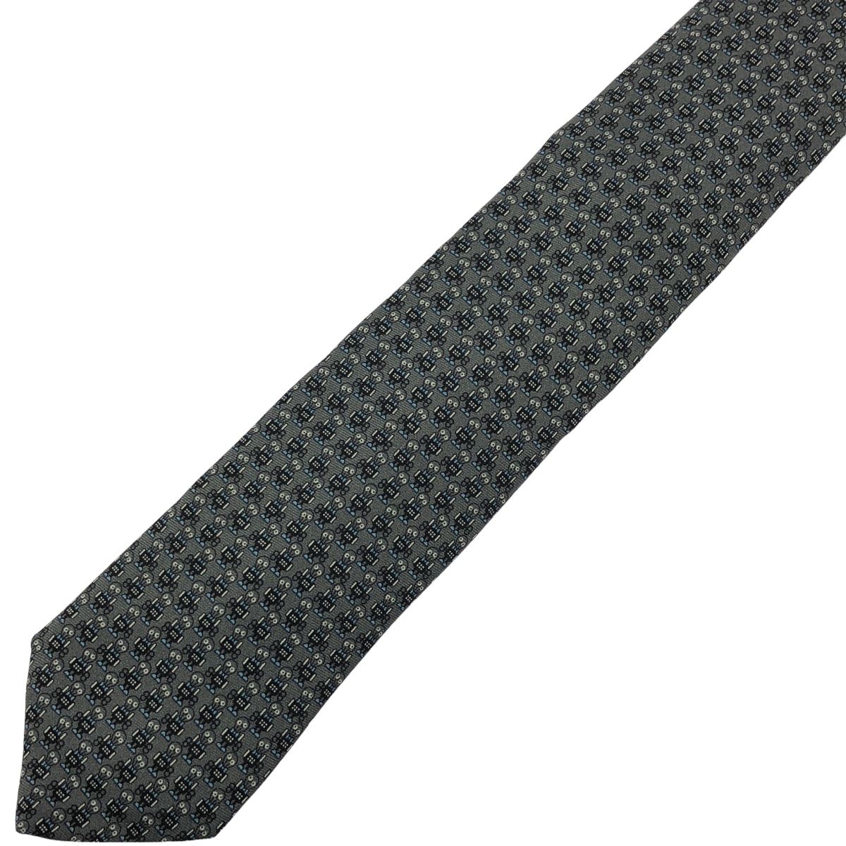 【美品】PRADA シルクネクタイ グレー ドット 高級感 ビジネス PRADA プラダ シルク ネクタイ - by | グレーの ビジネス ドット柄