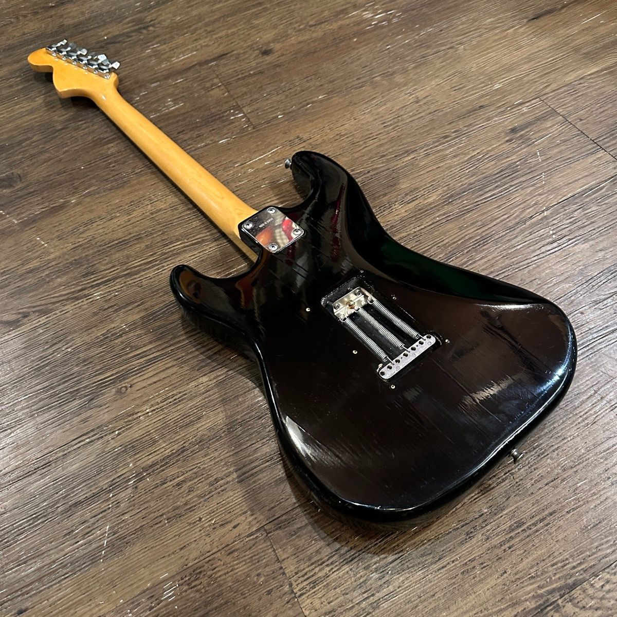 Fresher Straighter Stratocaster Type Electric Guitar エレキギター 