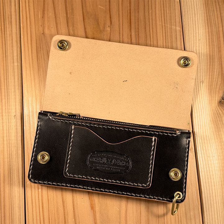 OUTLET特価】ロングトラッカーウォレット00 丘染ブラック 茶芯 【公式