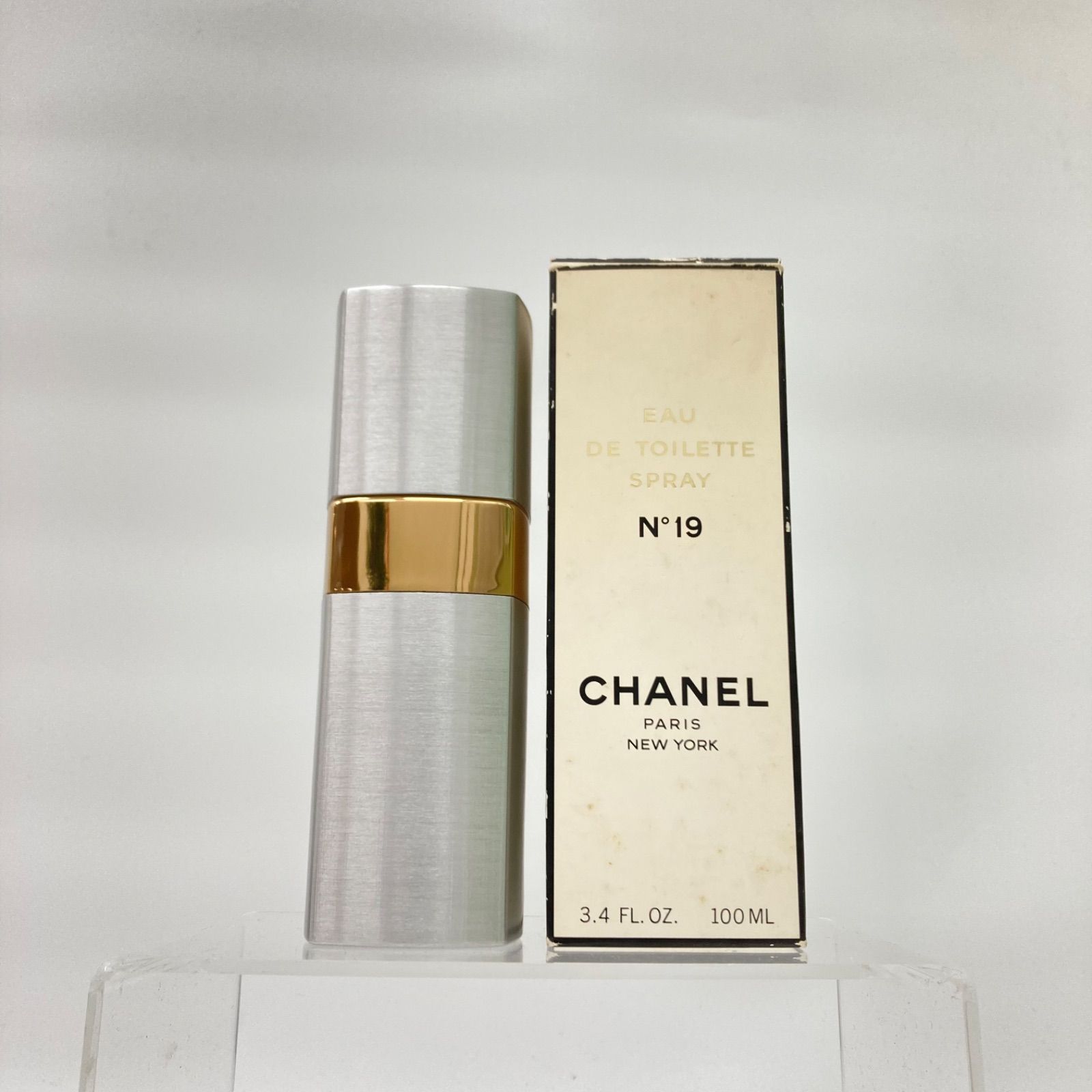 人気の福袋 入園入学祝い 新品、未使用 【CHANEL】シャネル 香水 No.19