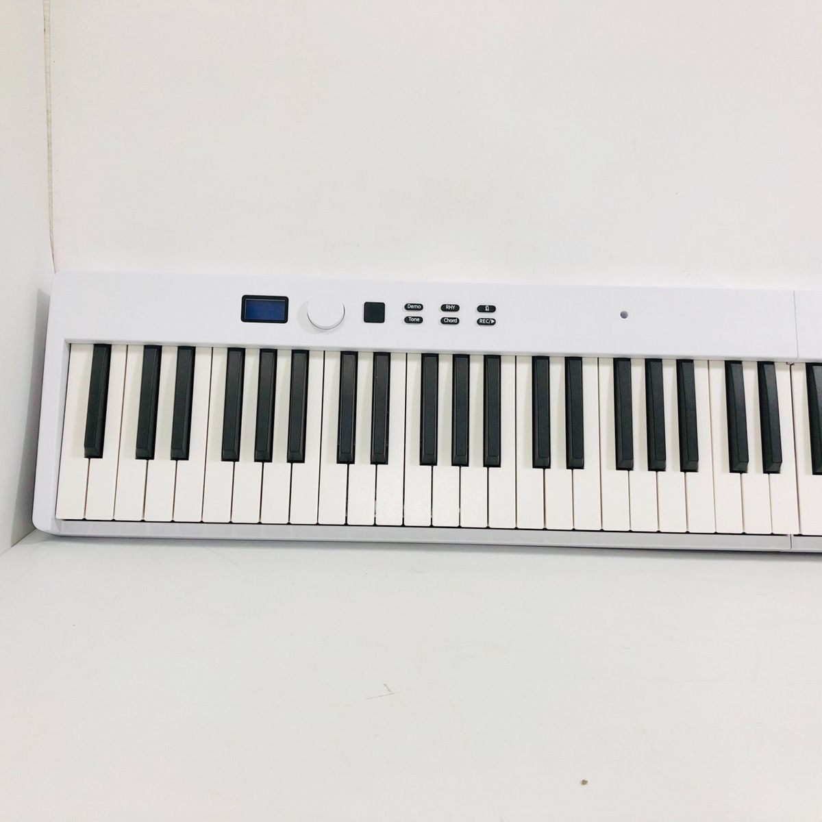 出音良好 Longeye FOLDPRO ロンアイ 88鍵盤 折りたたみ式電子ピアノ 電子キーボード 充電式 携帯型 ペダル ケース 持ち運びに最適 本格的タッチ 性 MIDI対応