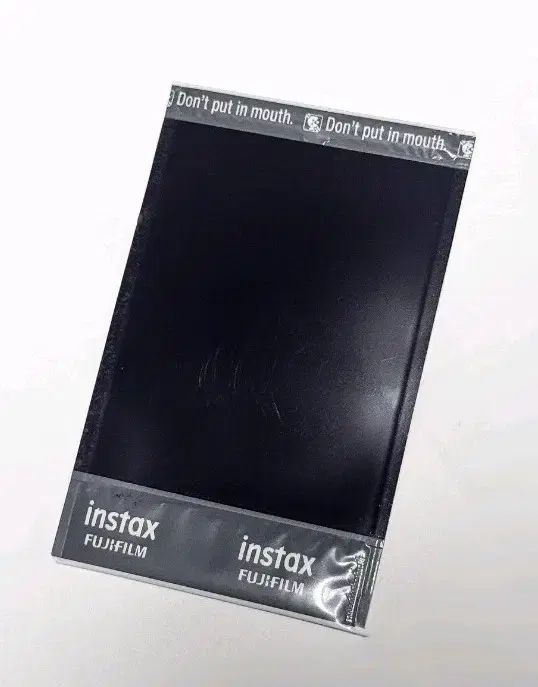 ASTRO チャウヌ サイン ポラロイド 終了しました】ASTRO チャウヌ直筆サイン入りポラを2名様に