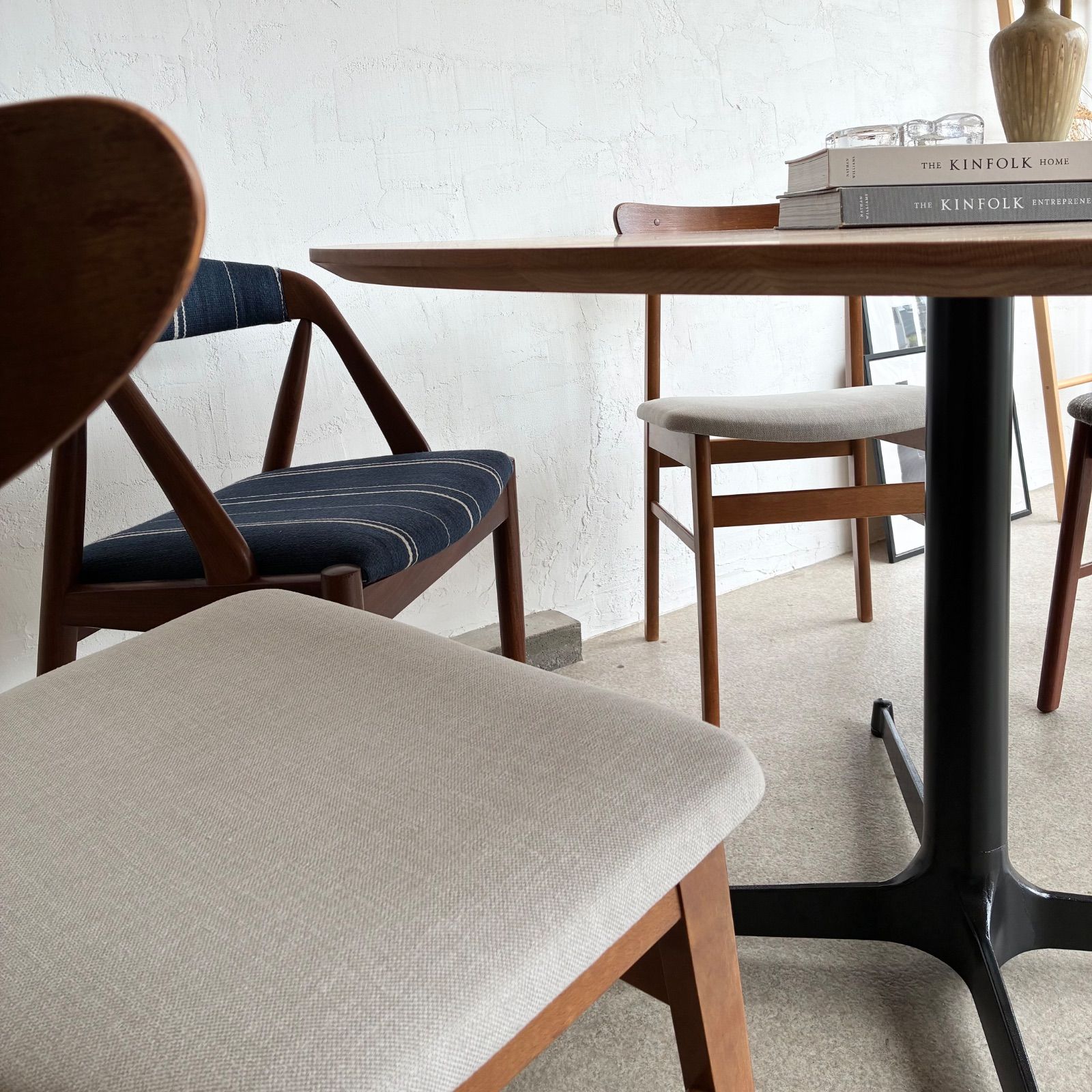 直径 120cm オーク 無垢材 丸テーブル ダイニングテーブル ラウンドテーブル 高さ指定可 北欧 MARWIL-DEMENAGEMENTS_CH