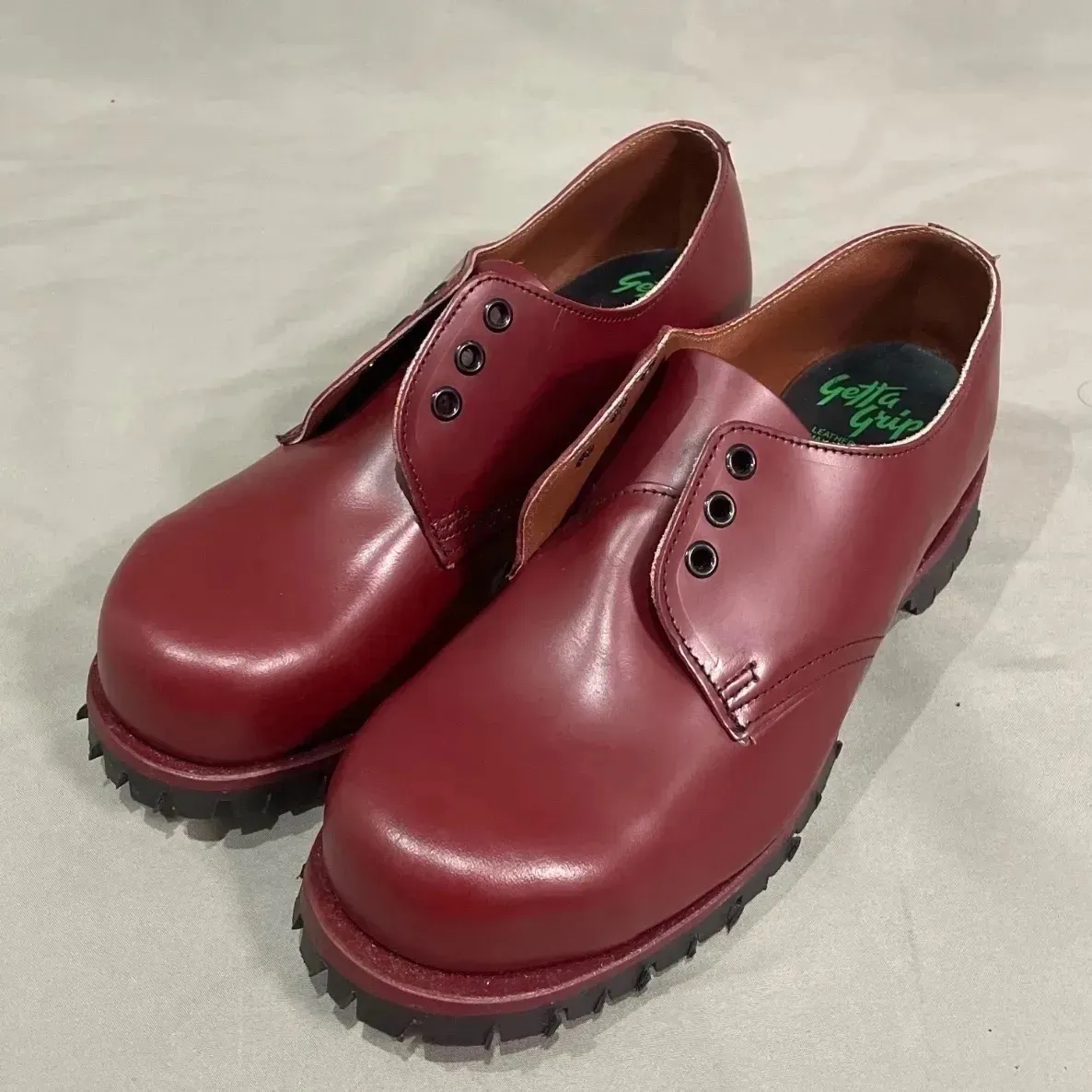 値下げ中ゲッタグリップ新品未使用UK9 90年代英国製　赤茶　靴箱有り 2025年最新】getta grip イングランドの人気アイテム - メルカリ